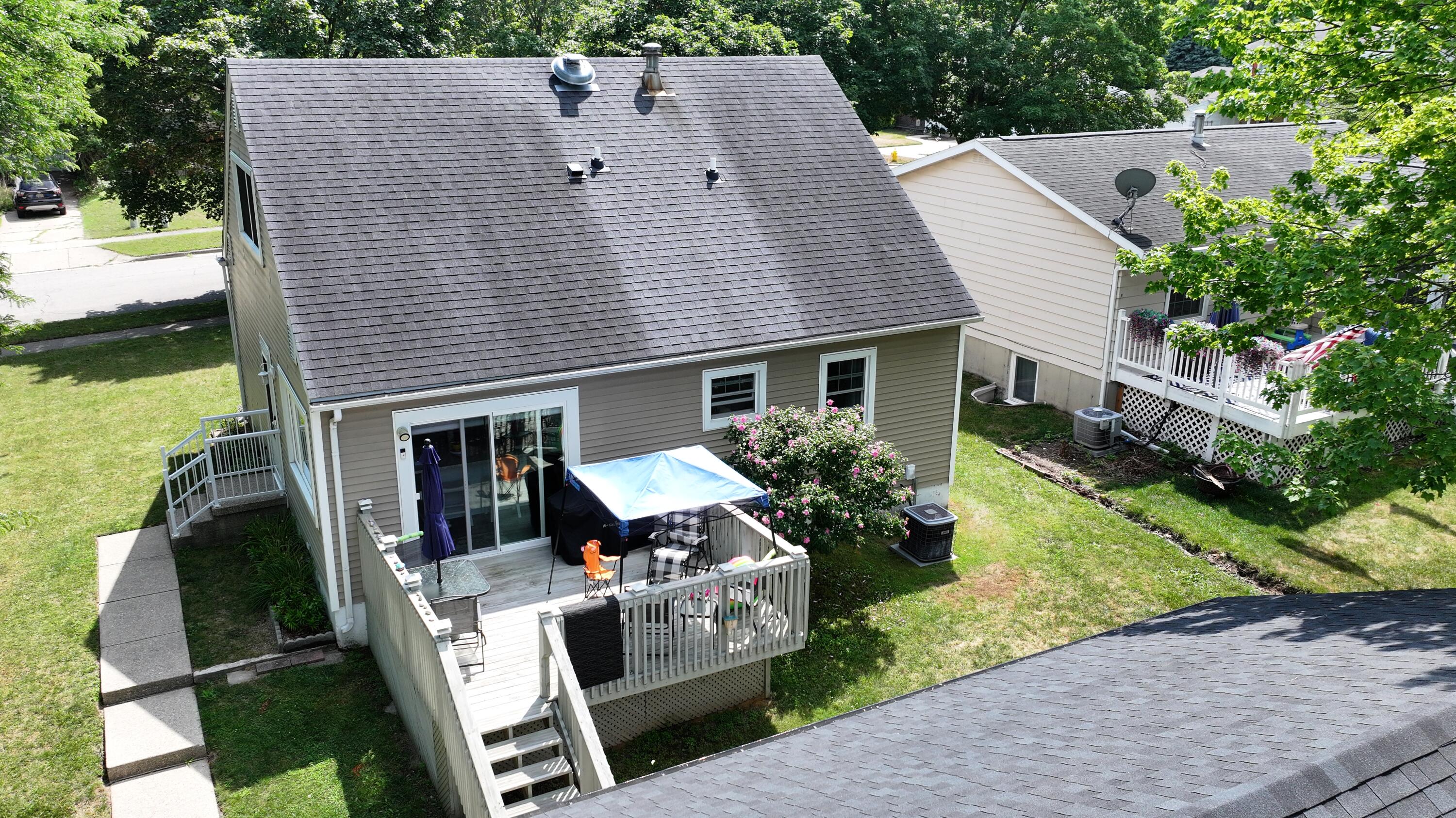 1135 Walwood Drive NE Grand Rapids MI 49505