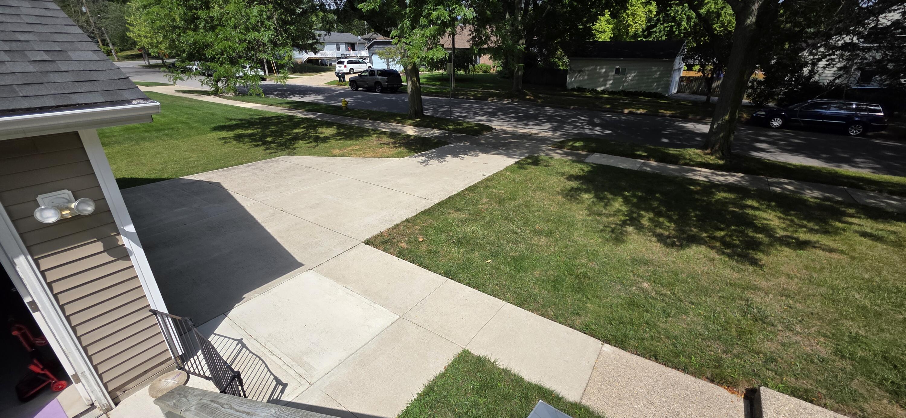 1135 Walwood Drive NE Grand Rapids MI 49505