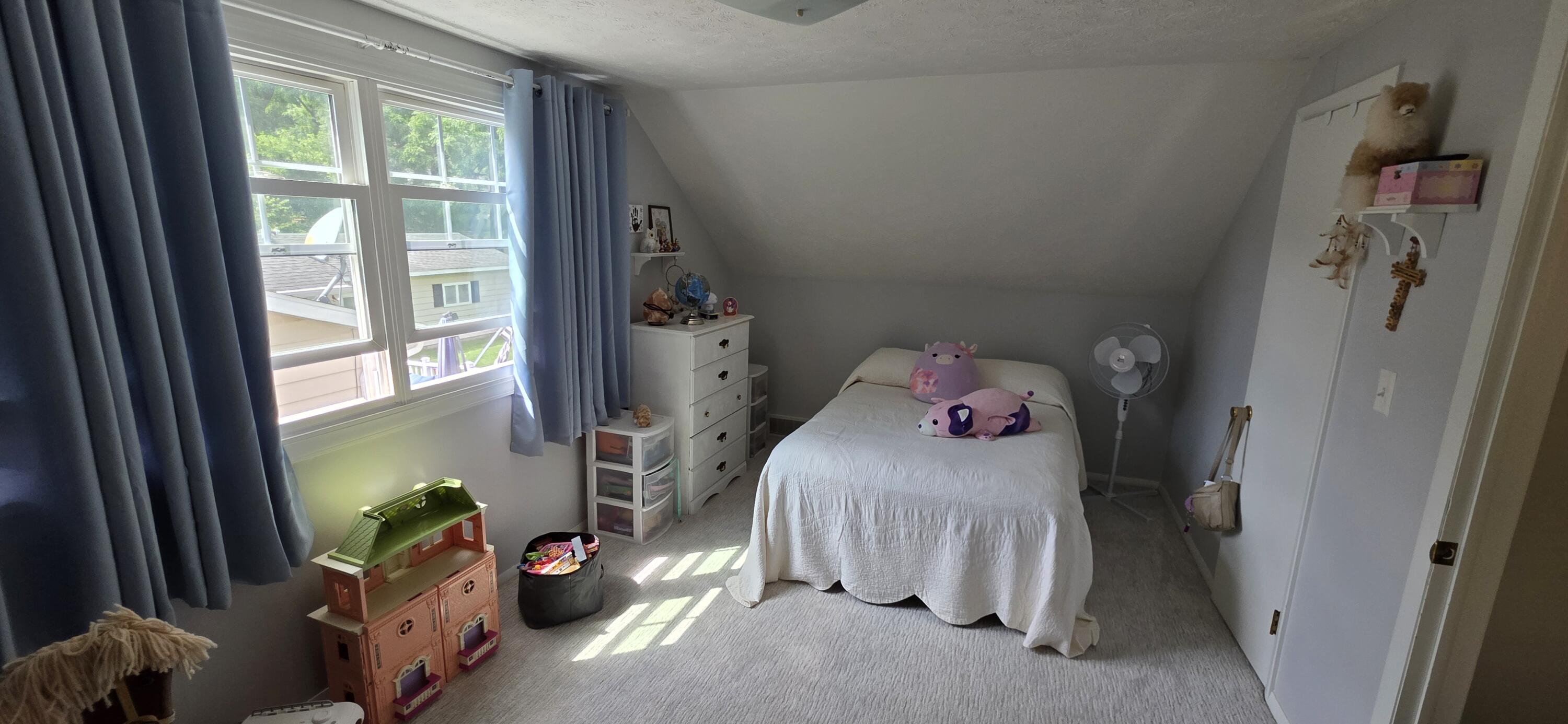 1135 Walwood Drive NE Grand Rapids MI 49505