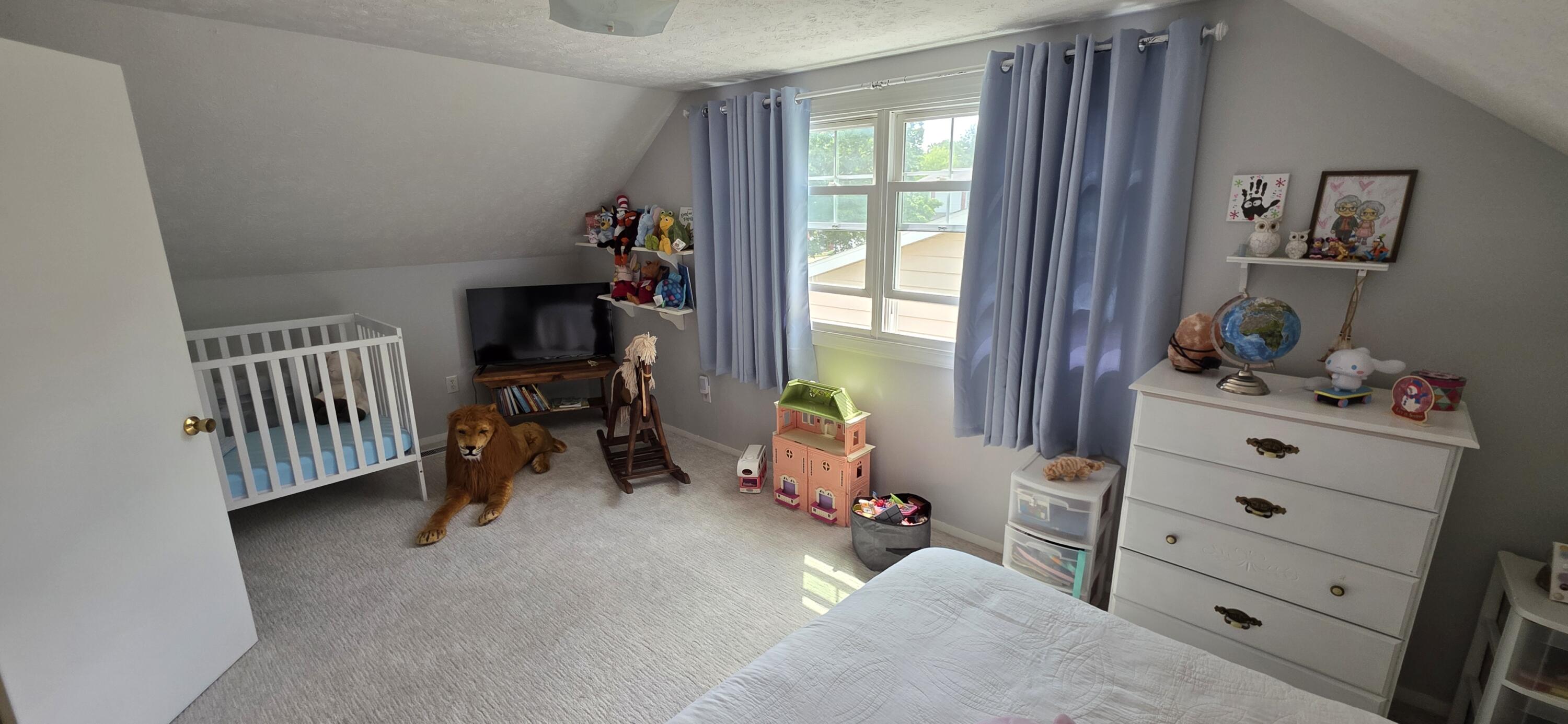 1135 Walwood Drive NE Grand Rapids MI 49505