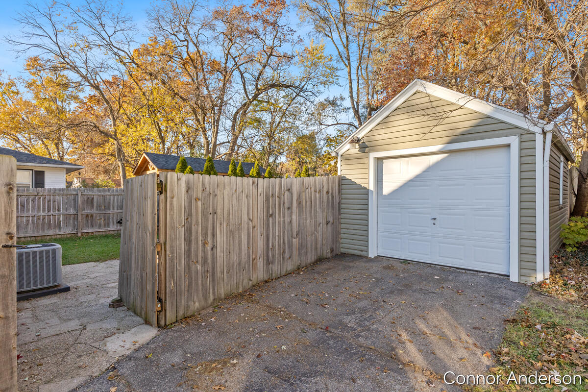 1137 Edna Street SE Grand Rapids MI 49507