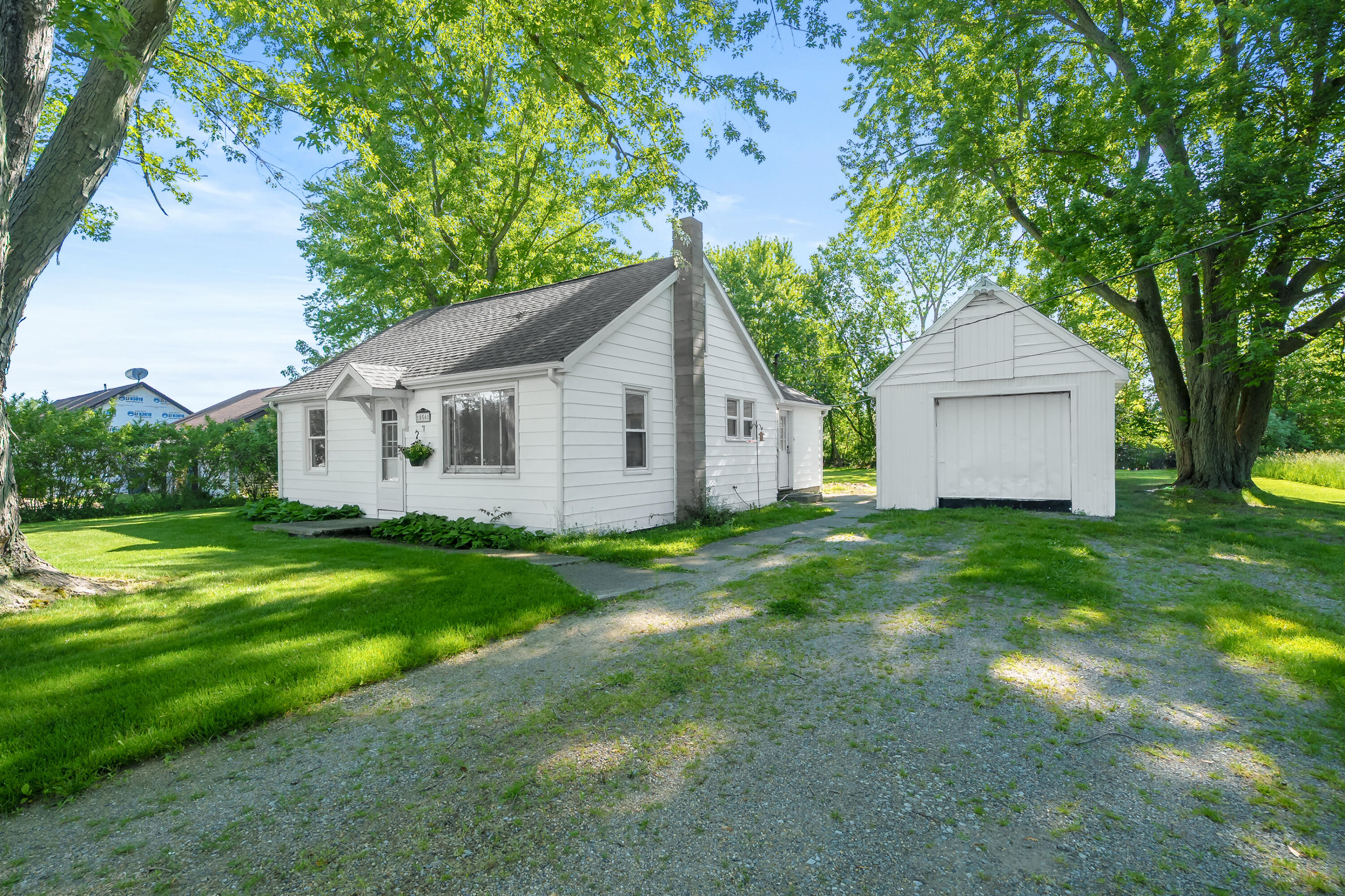 10561 Baldwin Road Bridgman MI 49106