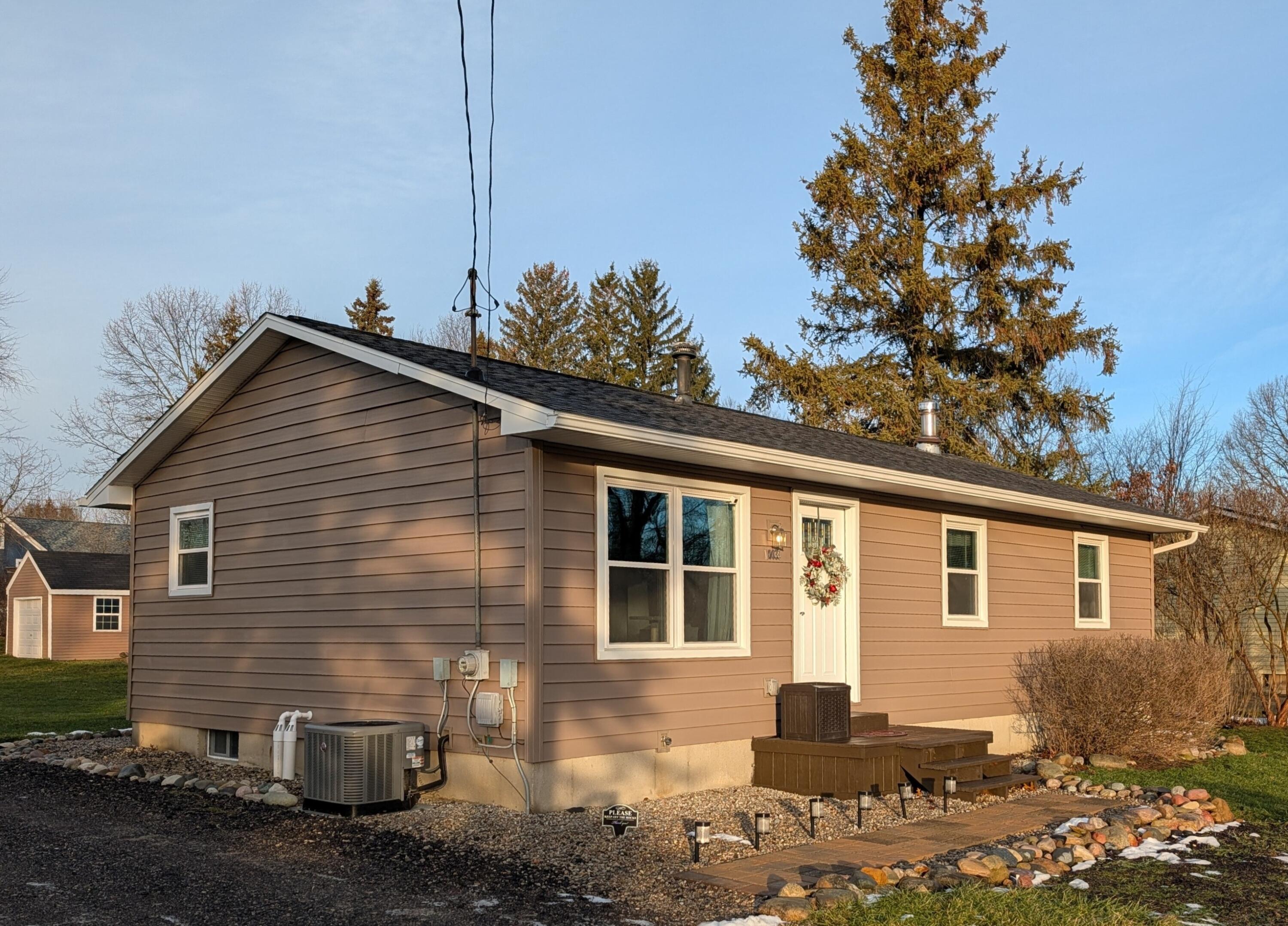 10033 Nimphie Road Fenton MI 48430