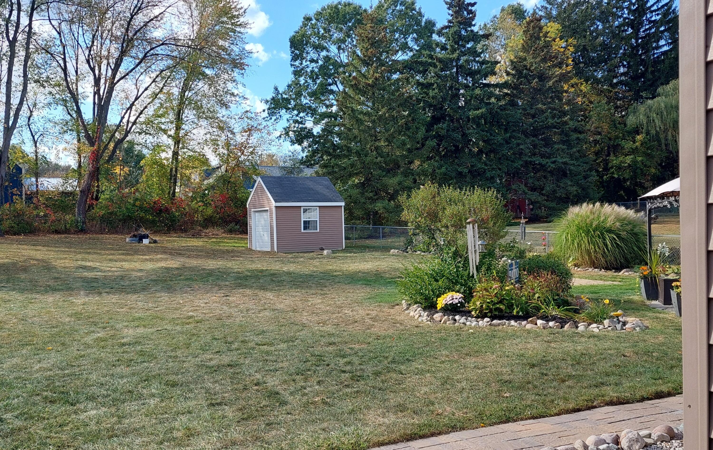 10033 Nimphie Road Fenton MI 48430