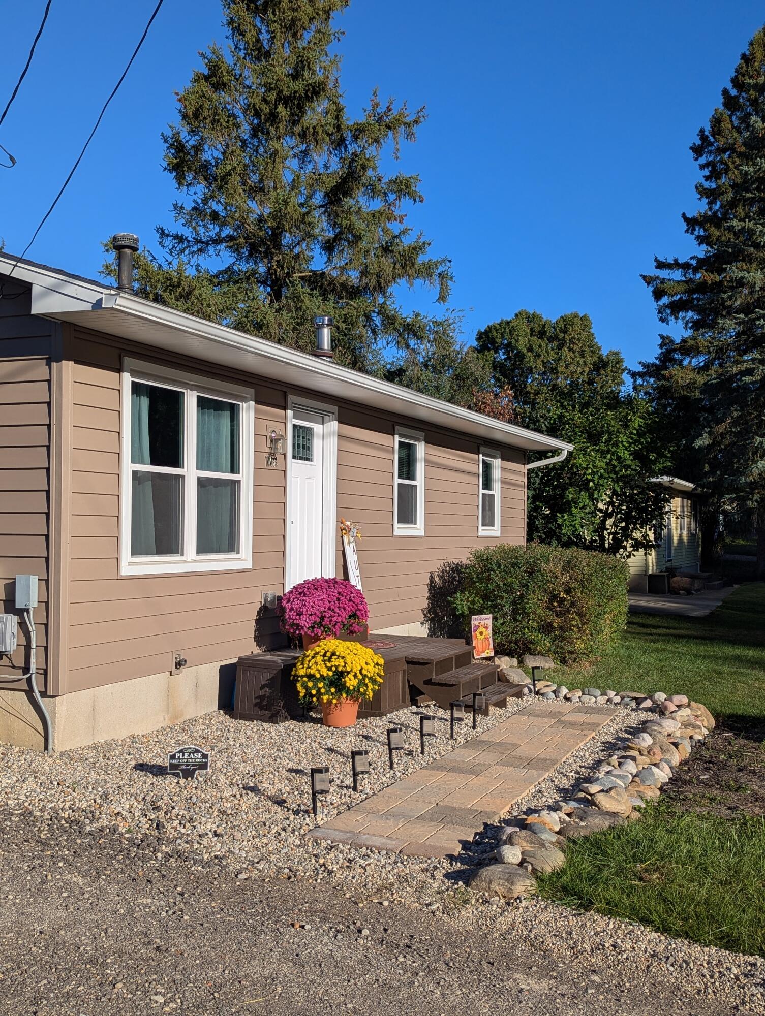 10033 Nimphie Road Fenton MI 48430