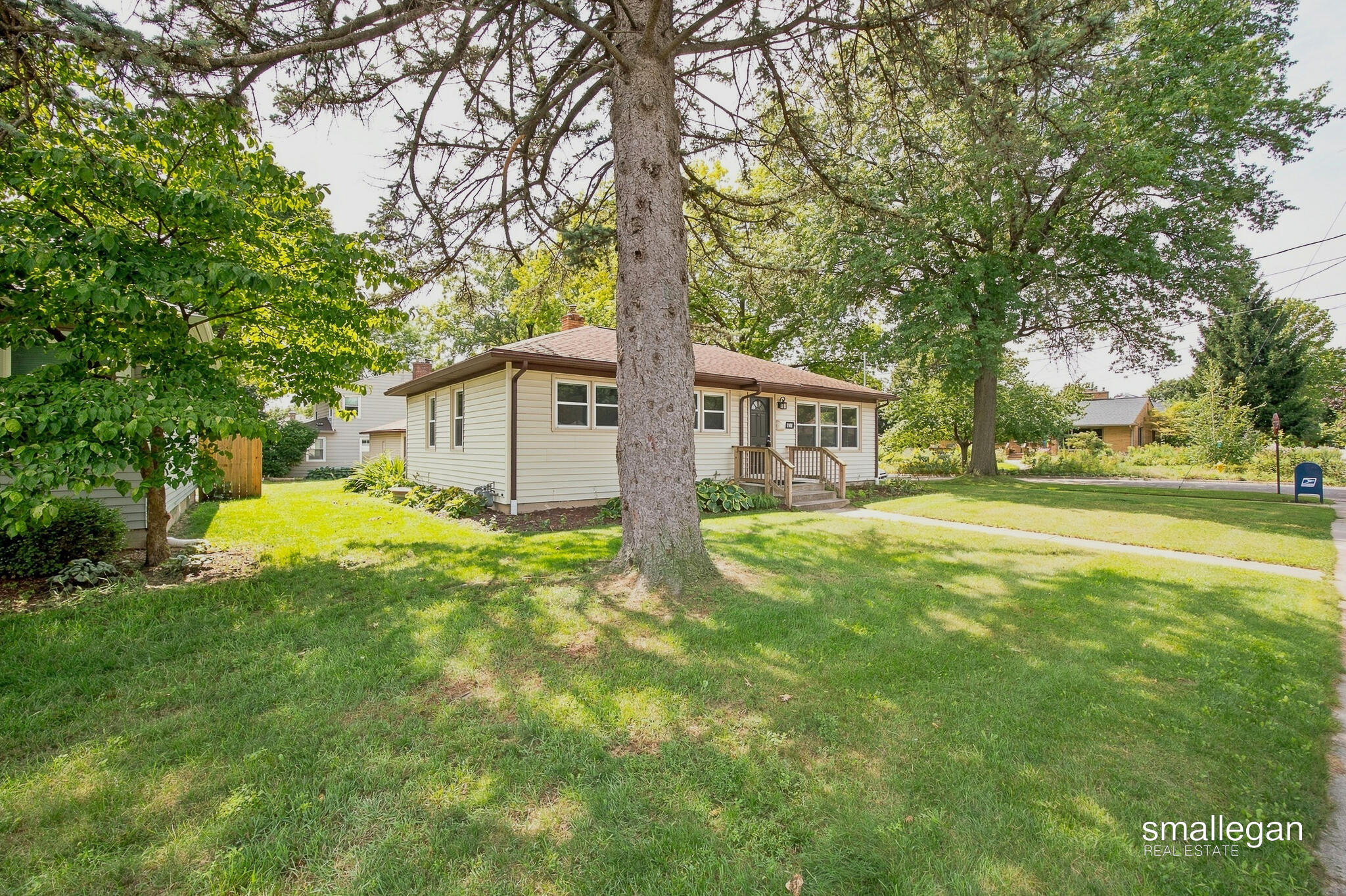 1904 Griggs Street SE Grand Rapids MI 49506