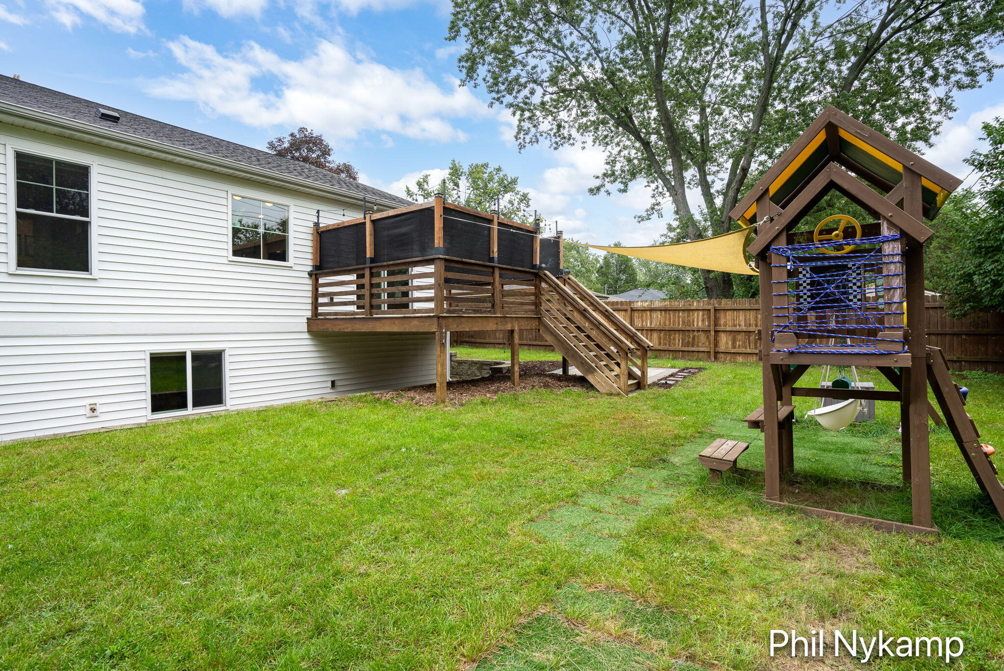64 W 33rd Street Holland MI 49423