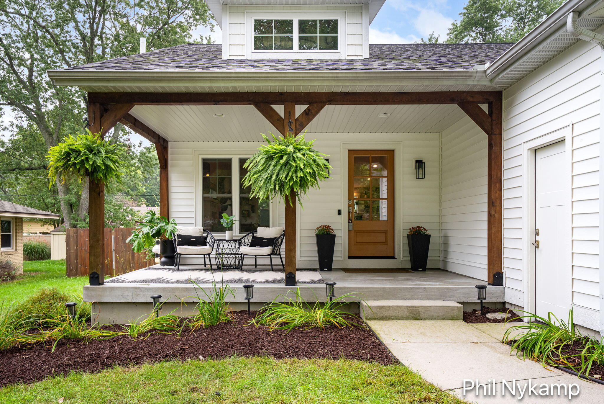 64 W 33rd Street Holland MI 49423