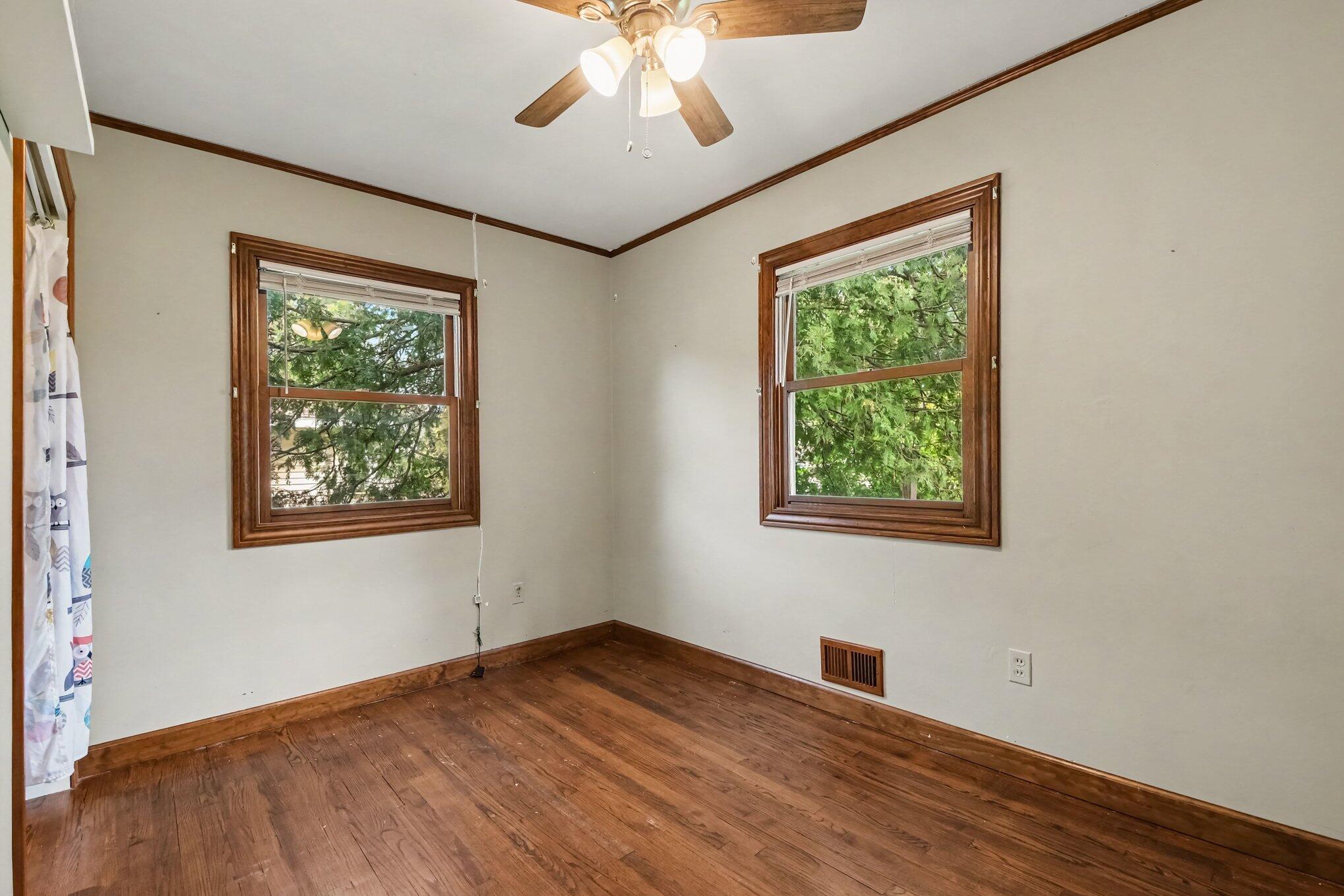 2146 Engleside Drive SE Grand Rapids MI 49546