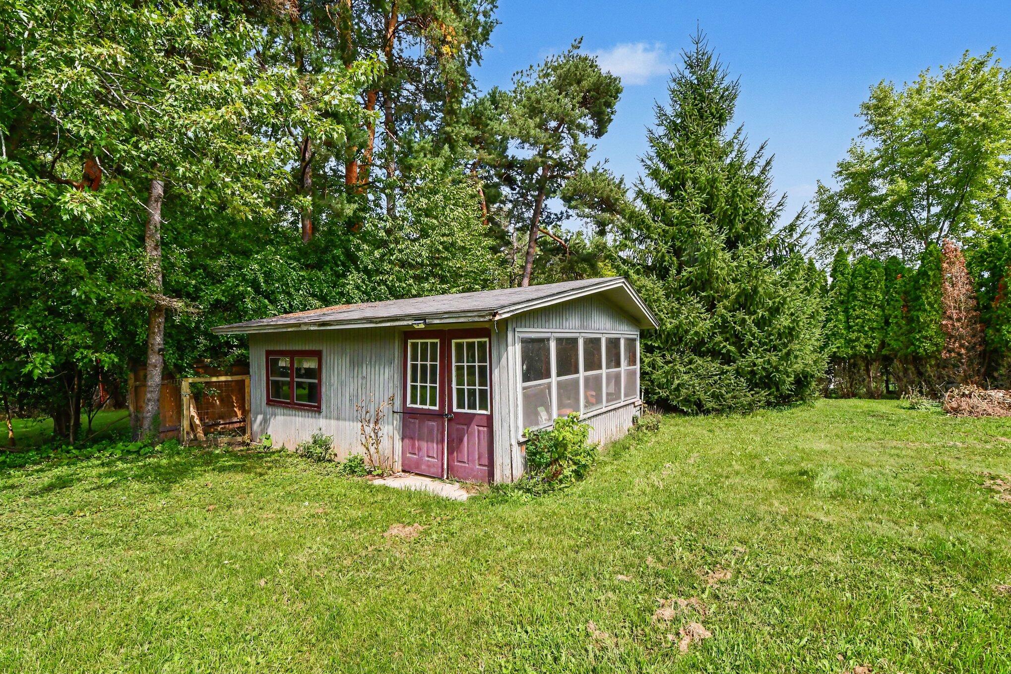 2146 Engleside Drive SE Grand Rapids MI 49546