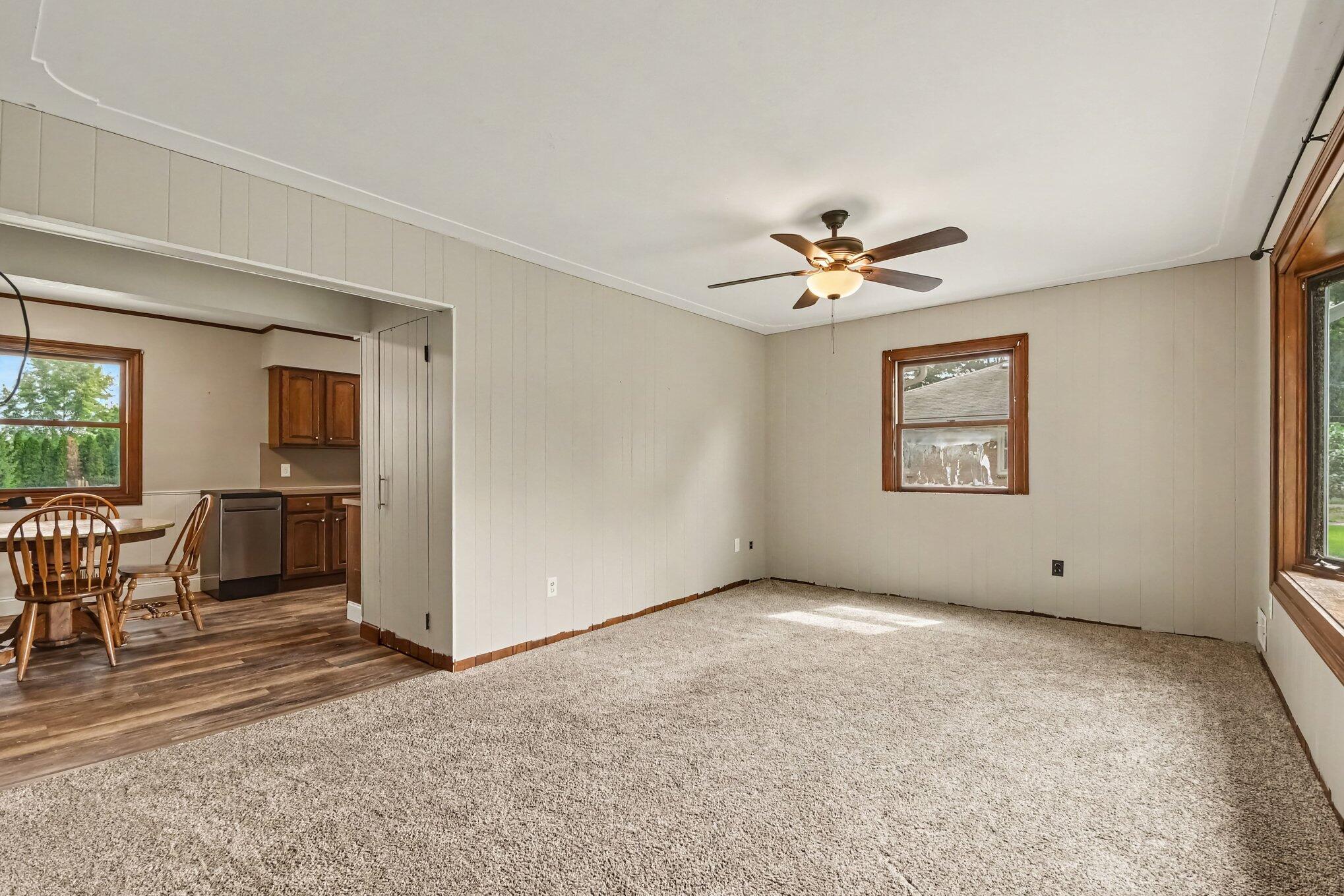 2146 Engleside Drive SE Grand Rapids MI 49546