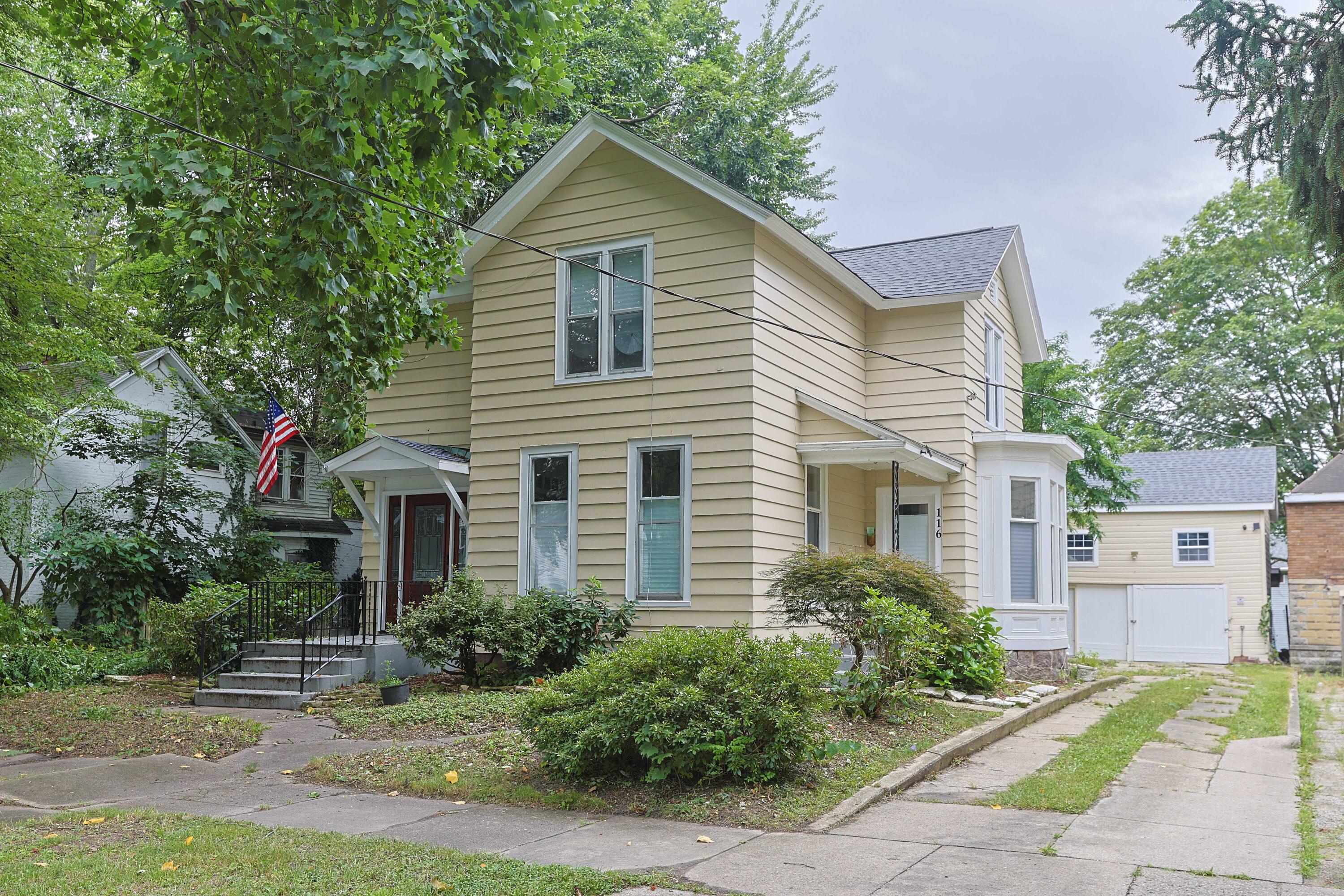 116 S 4th Street Niles MI 49120