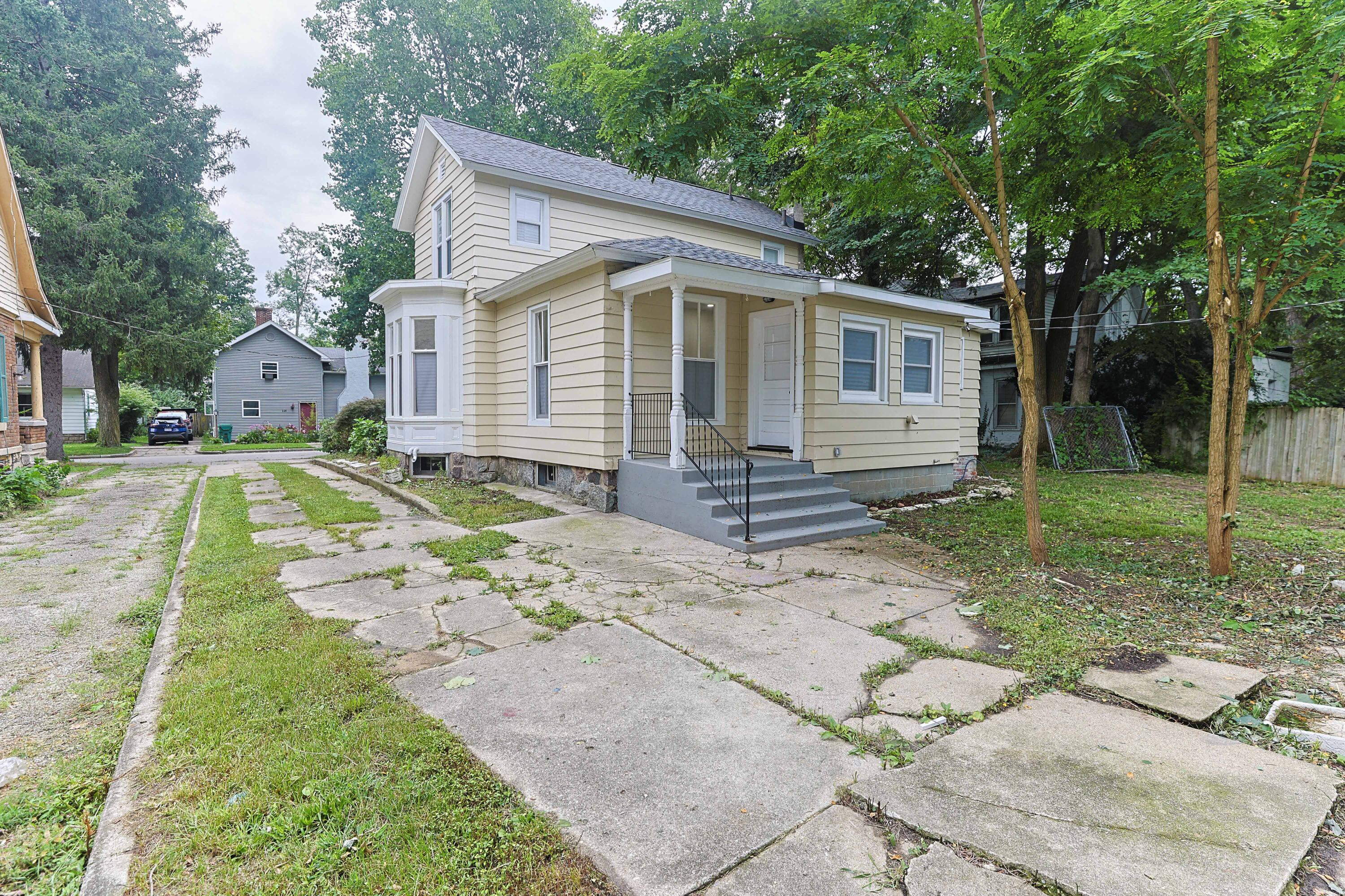 116 S 4th Street Niles MI 49120