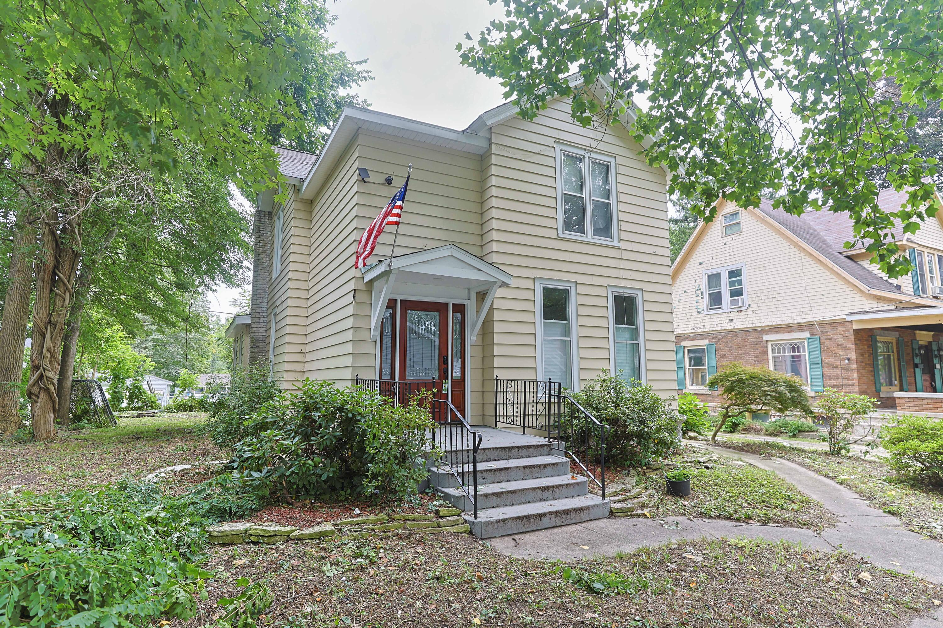 116 S 4th Street Niles MI 49120