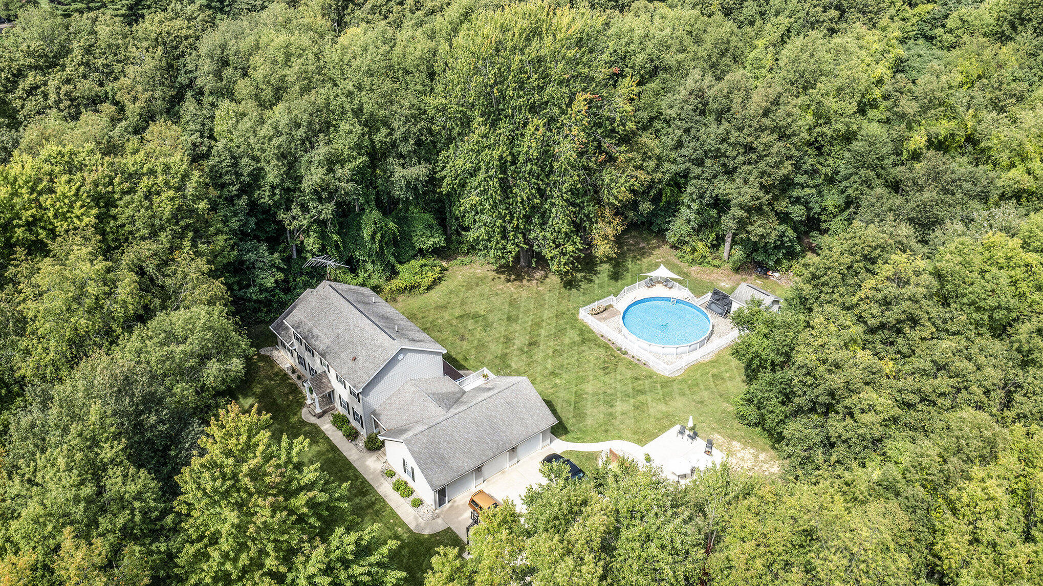 5856 Windingwood Drive Kalamazoo MI 49009