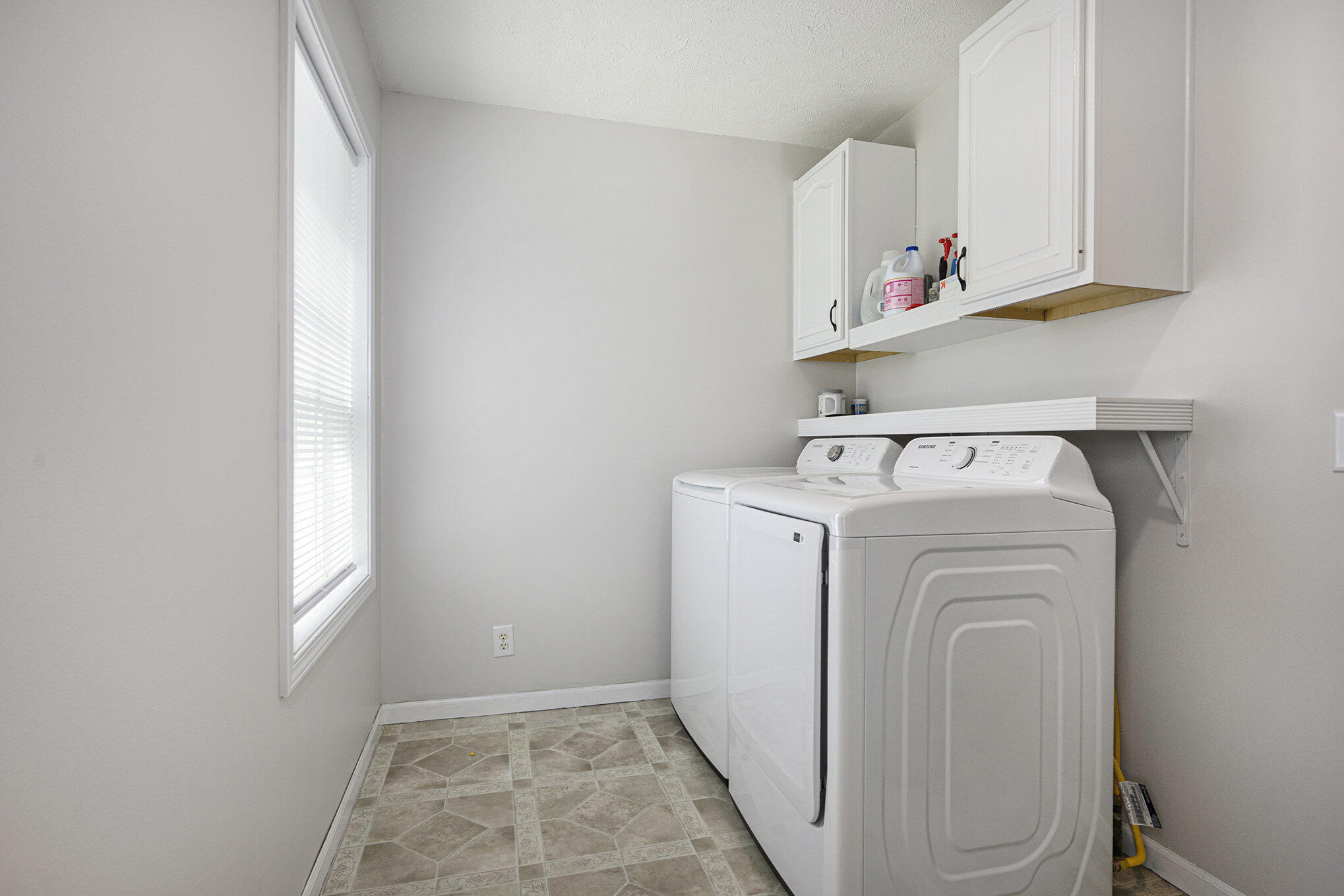 5856 Windingwood Drive Kalamazoo MI 49009