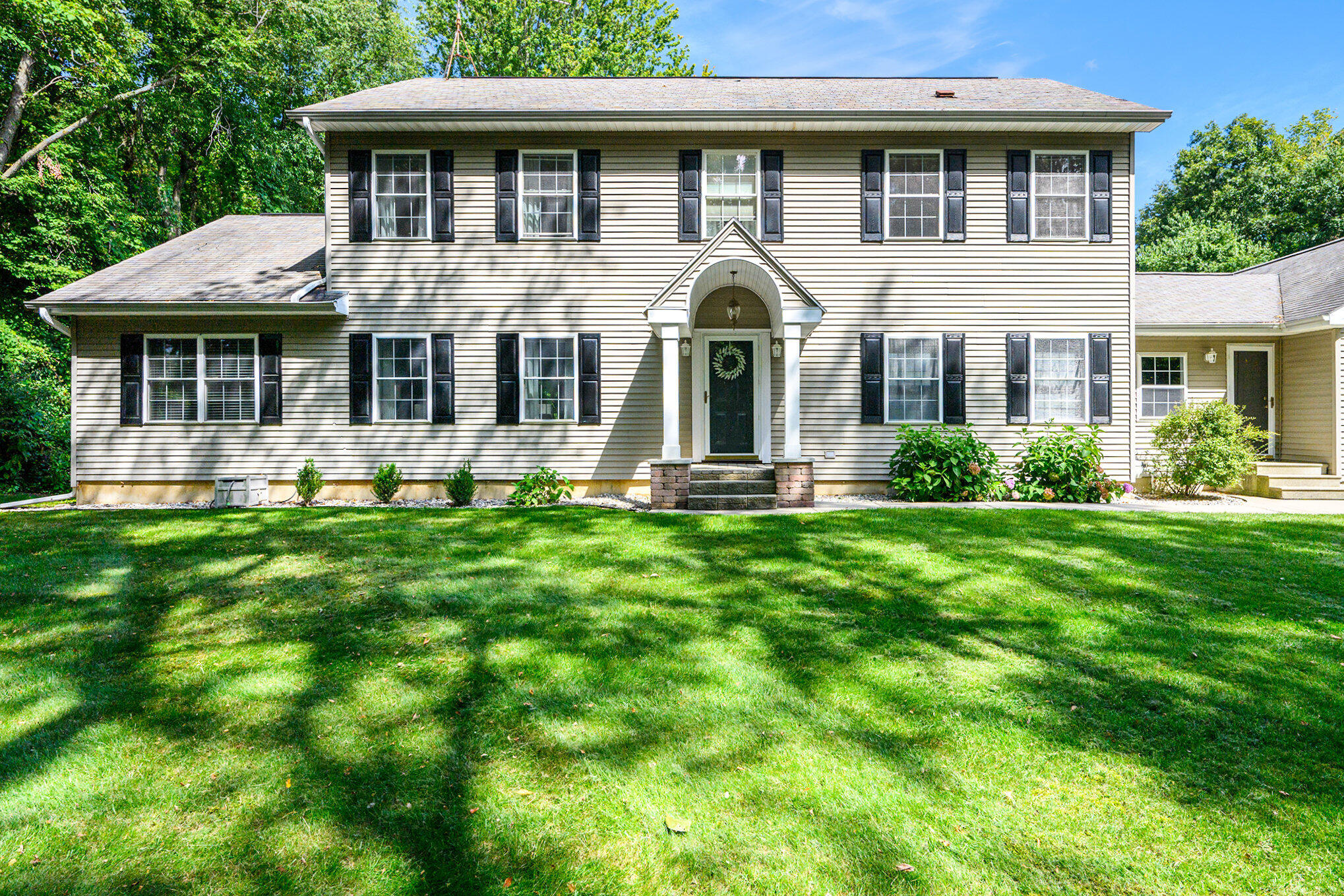 5856 Windingwood Drive Kalamazoo MI 49009