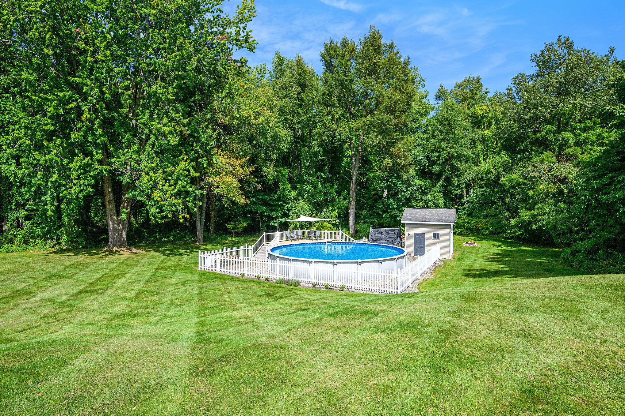 5856 Windingwood Drive Kalamazoo MI 49009
