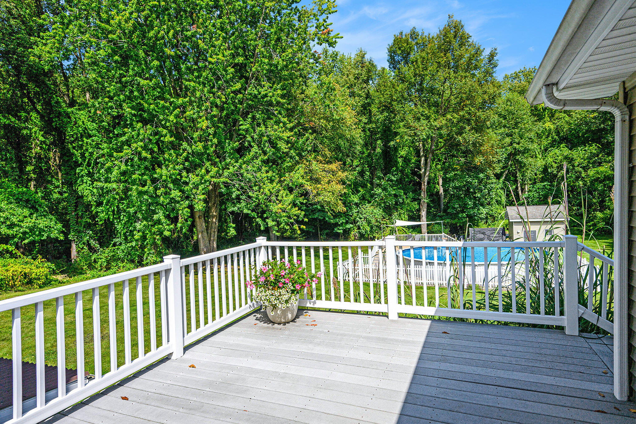 5856 Windingwood Drive Kalamazoo MI 49009