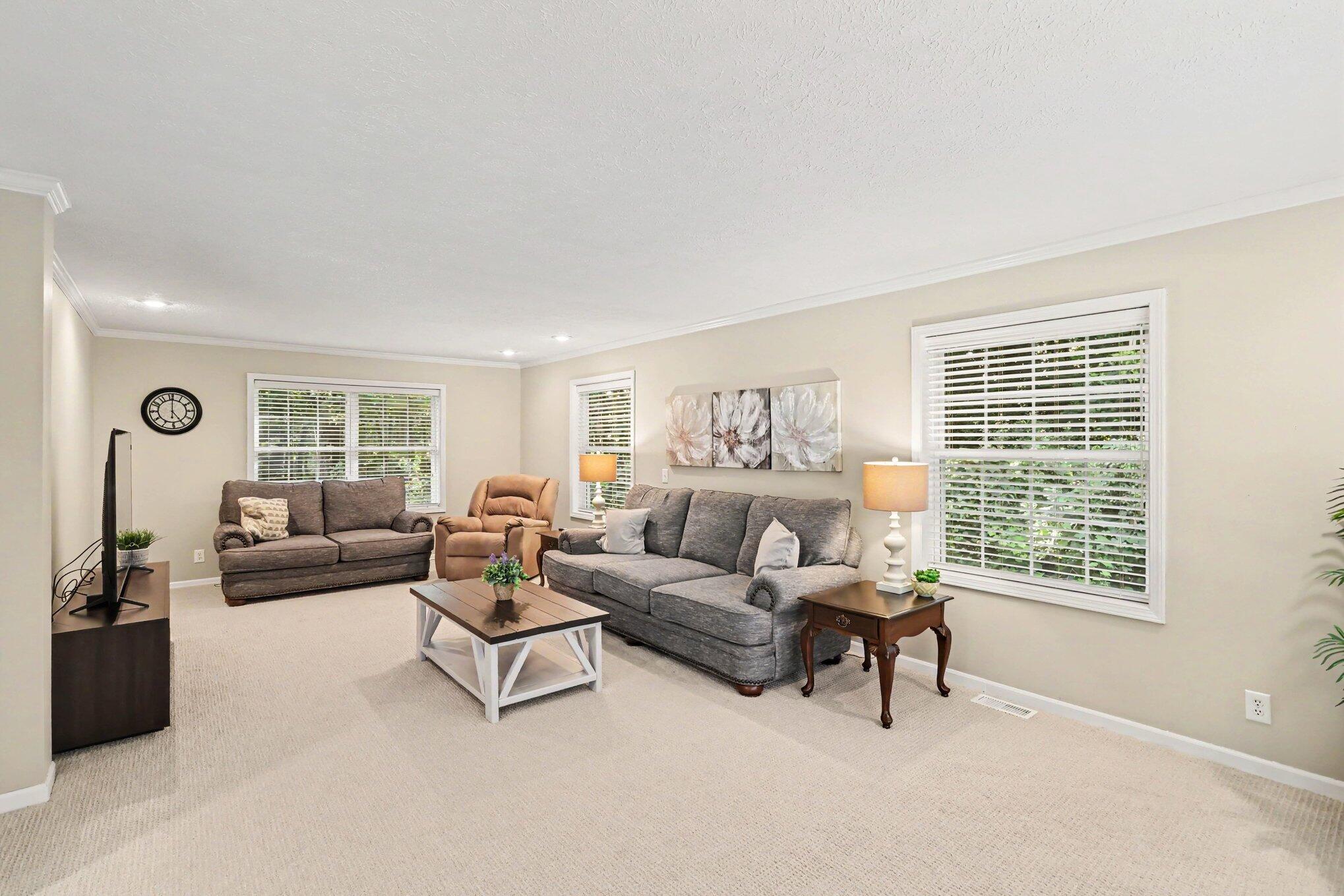 5856 Windingwood Drive Kalamazoo MI 49009