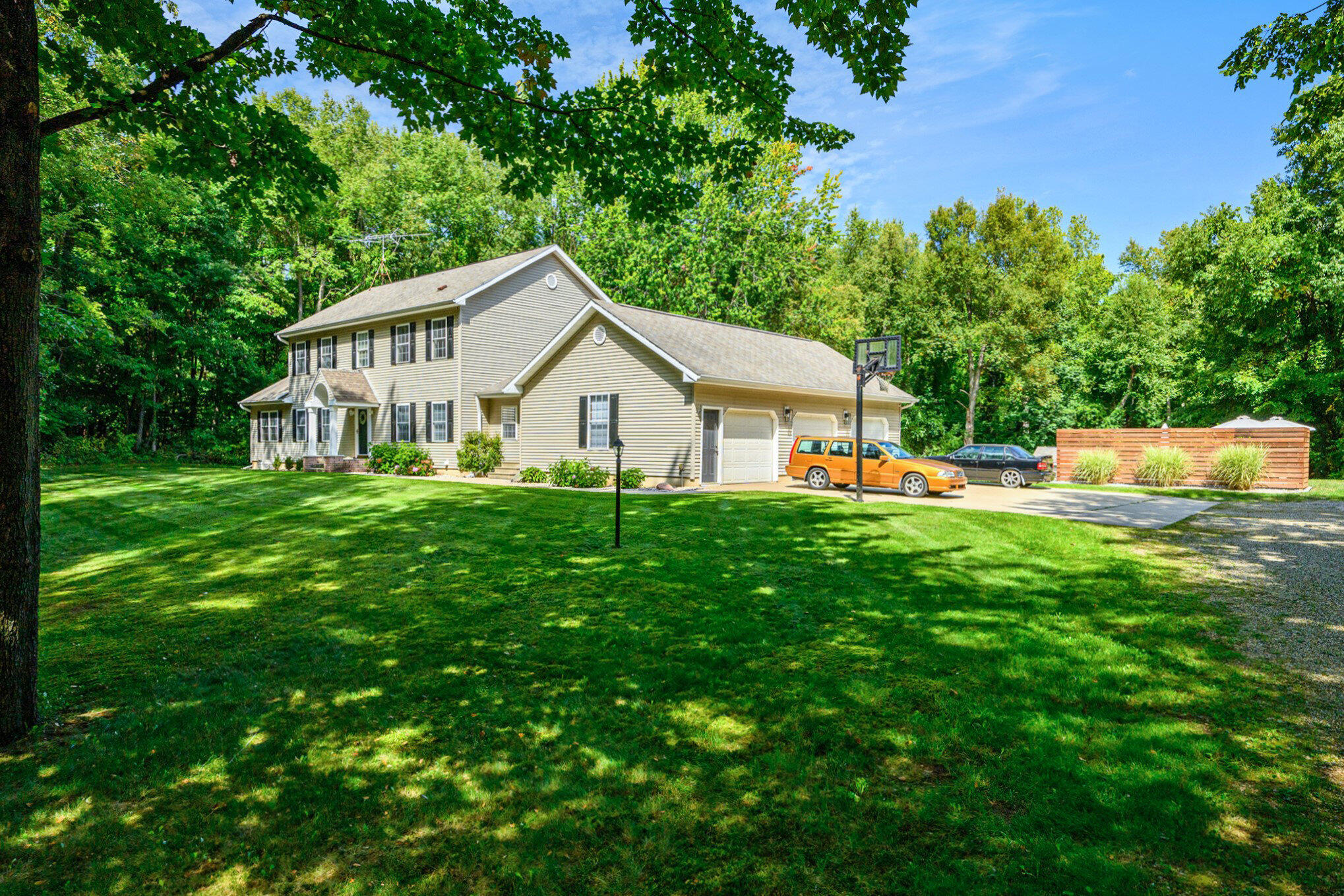 5856 Windingwood Drive Kalamazoo MI 49009