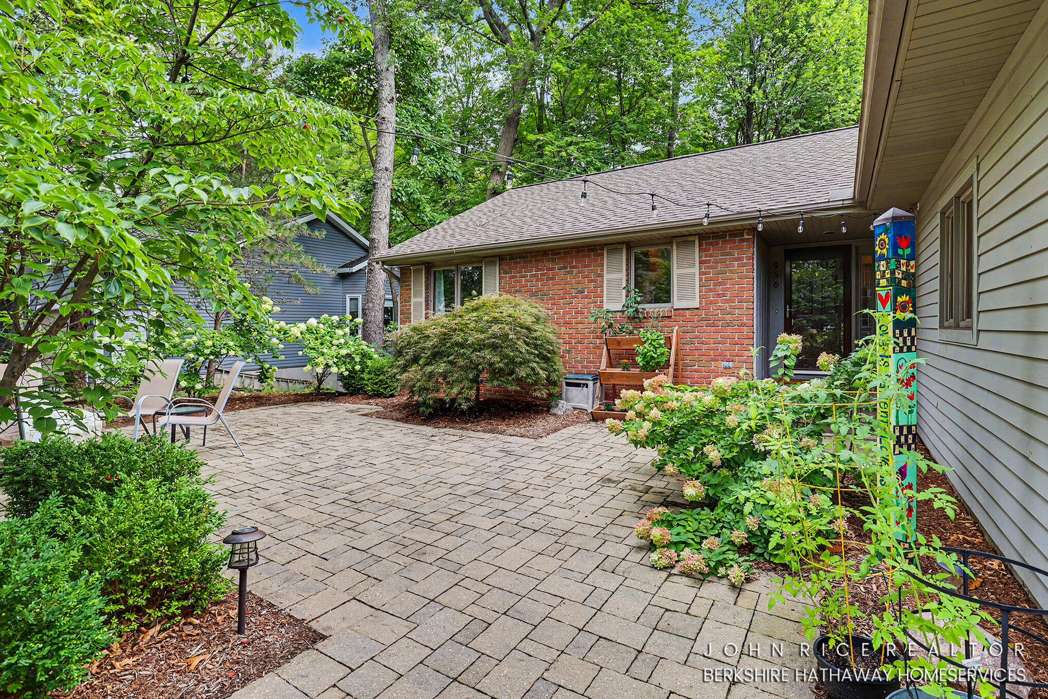 956 Spaulding Avenue SE Ada MI 49301