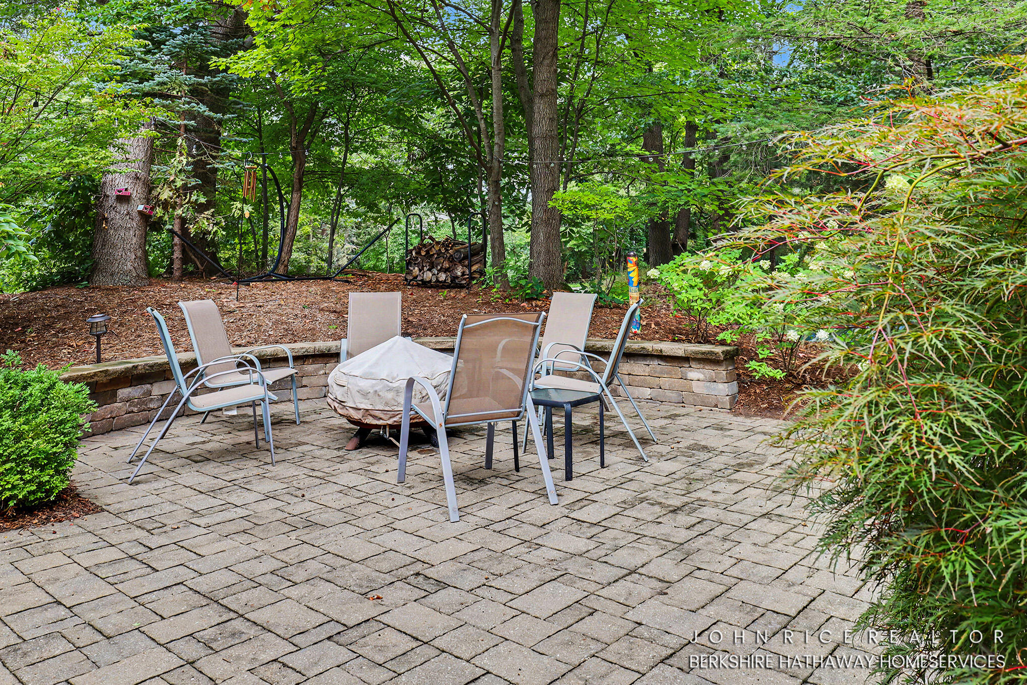 956 Spaulding Avenue SE Ada MI 49301