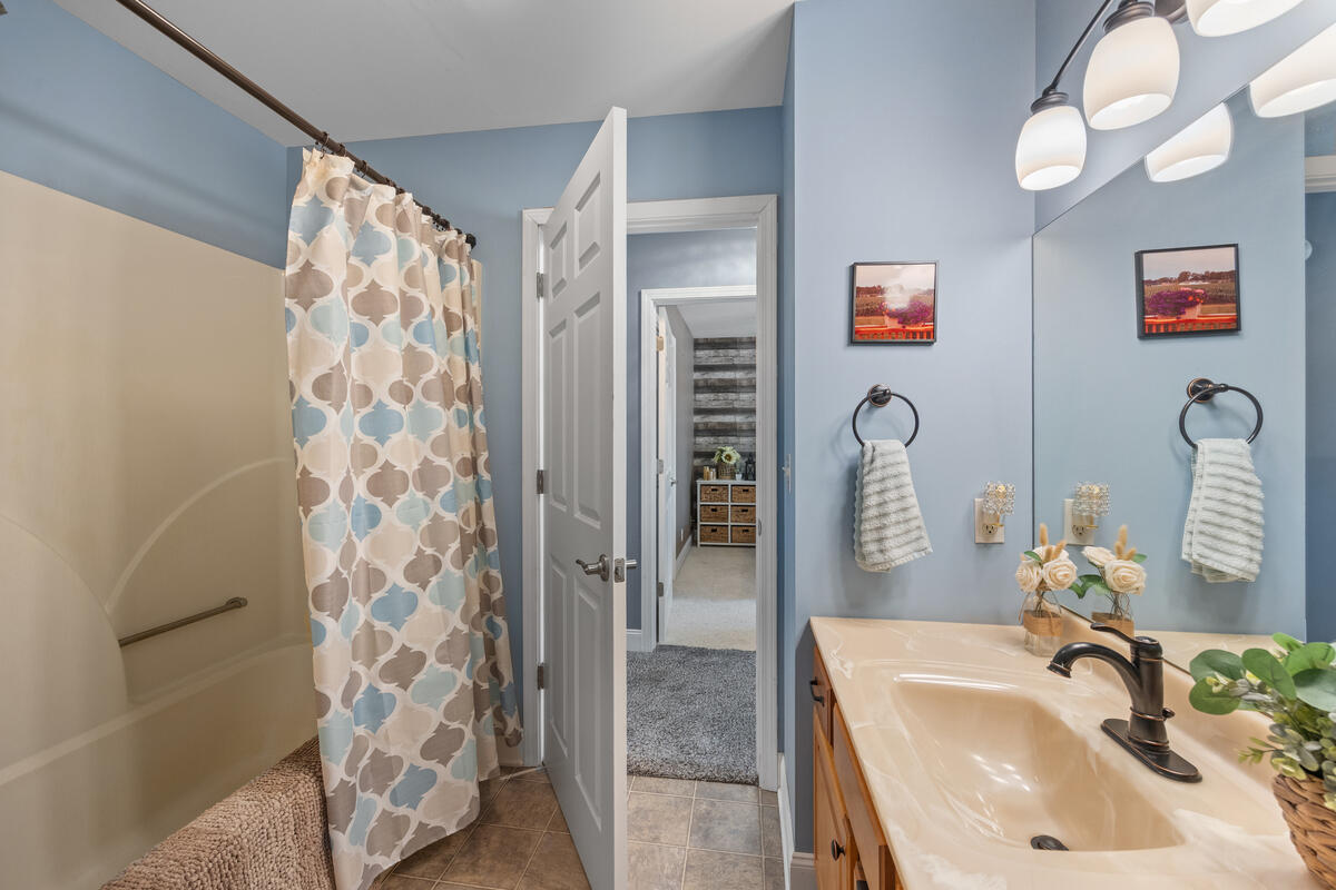 4805 Green Meadow Court Hamilton MI 49419