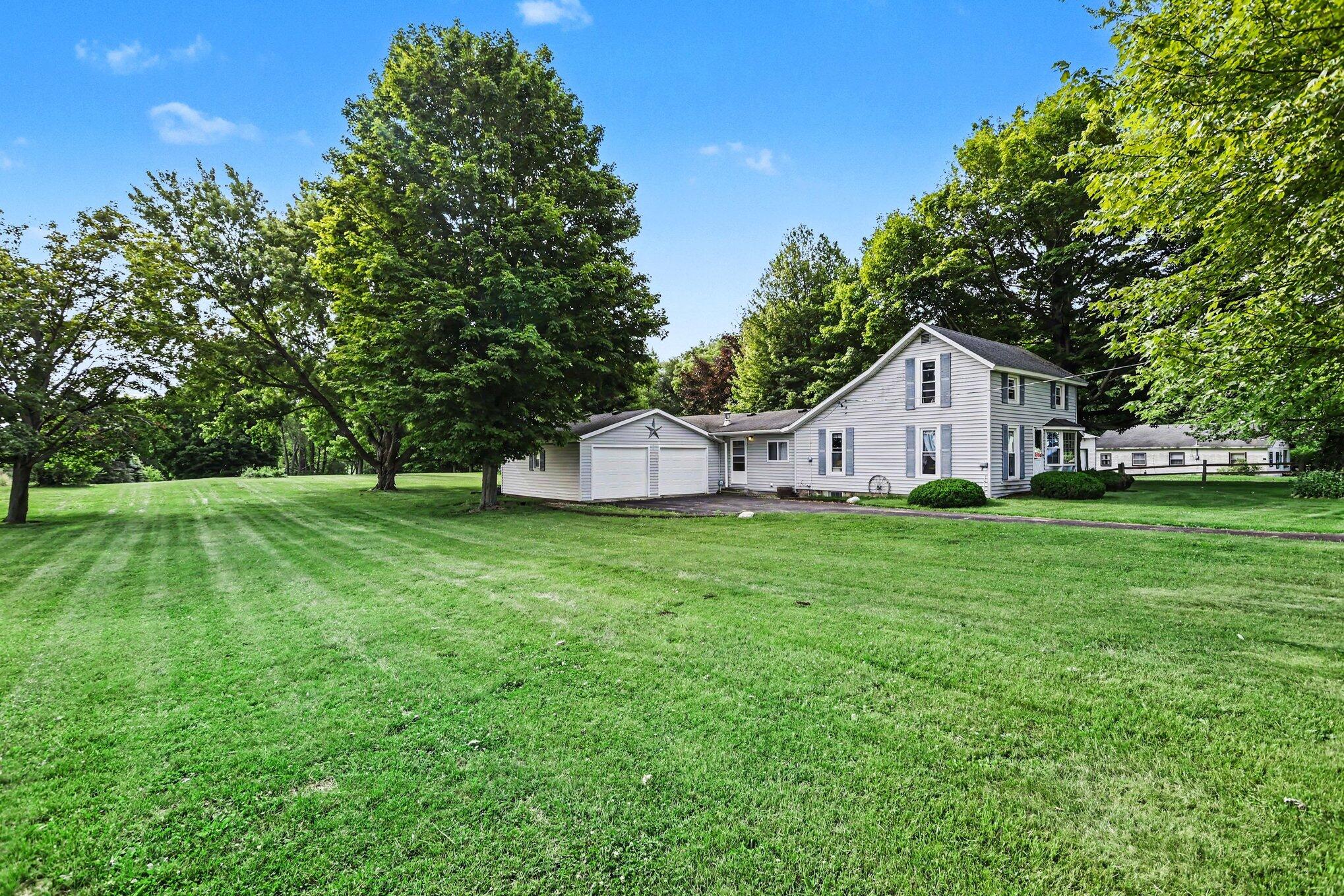 58655 Penn Road Cassopolis MI 49031