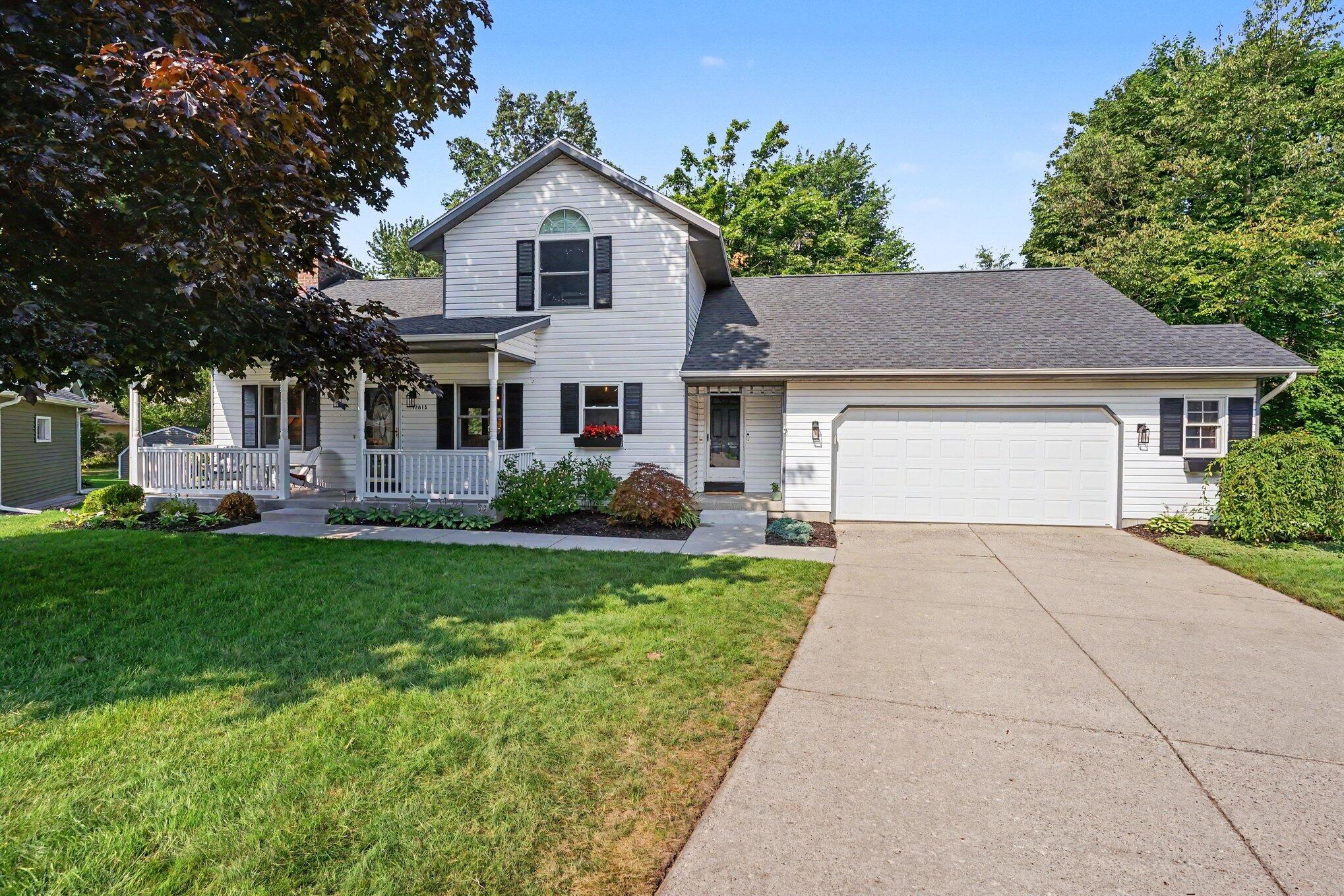 13813 Fox Trail Drive Holland MI 49424