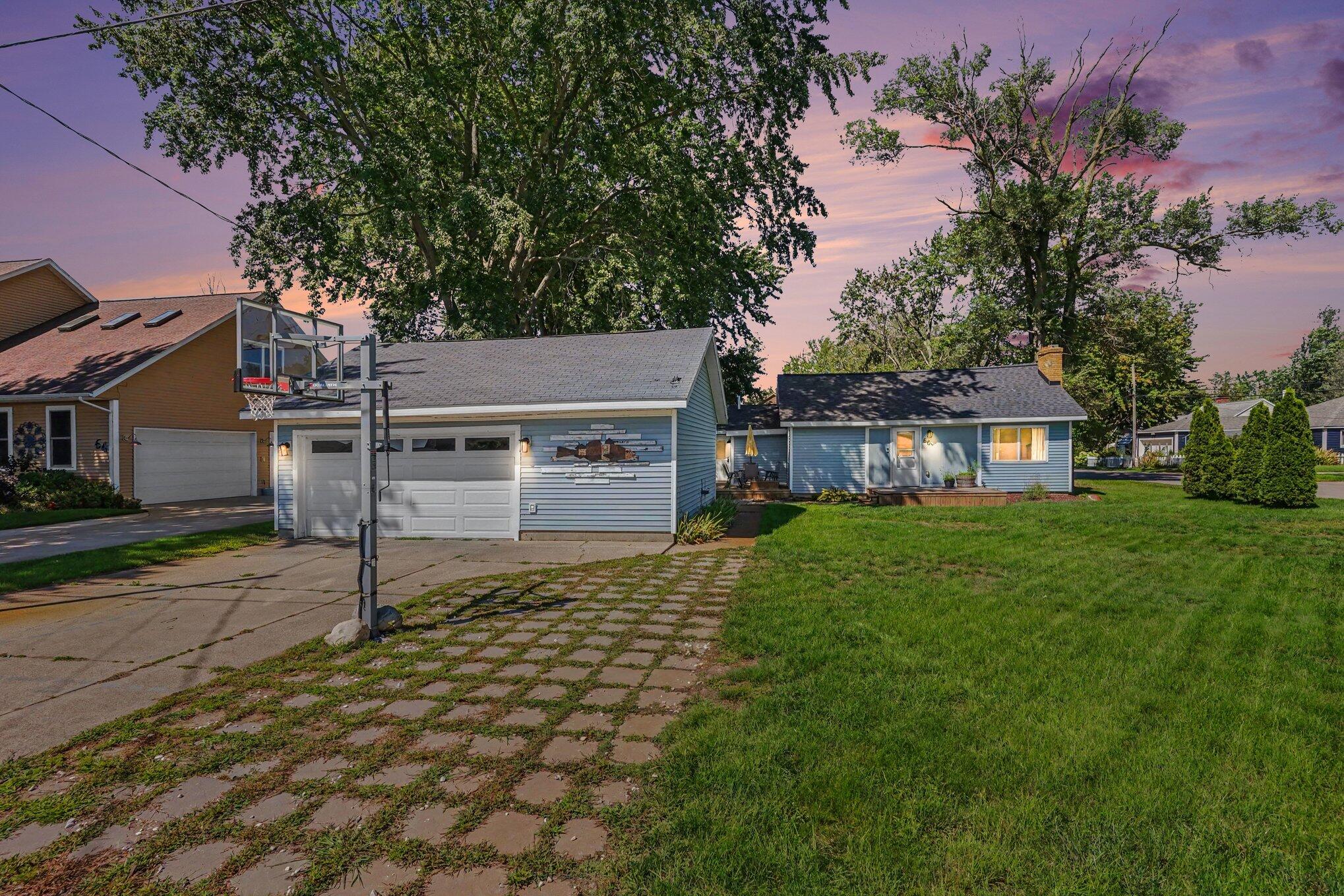 66 Lakeview Avenue Norton Shores MI 49444