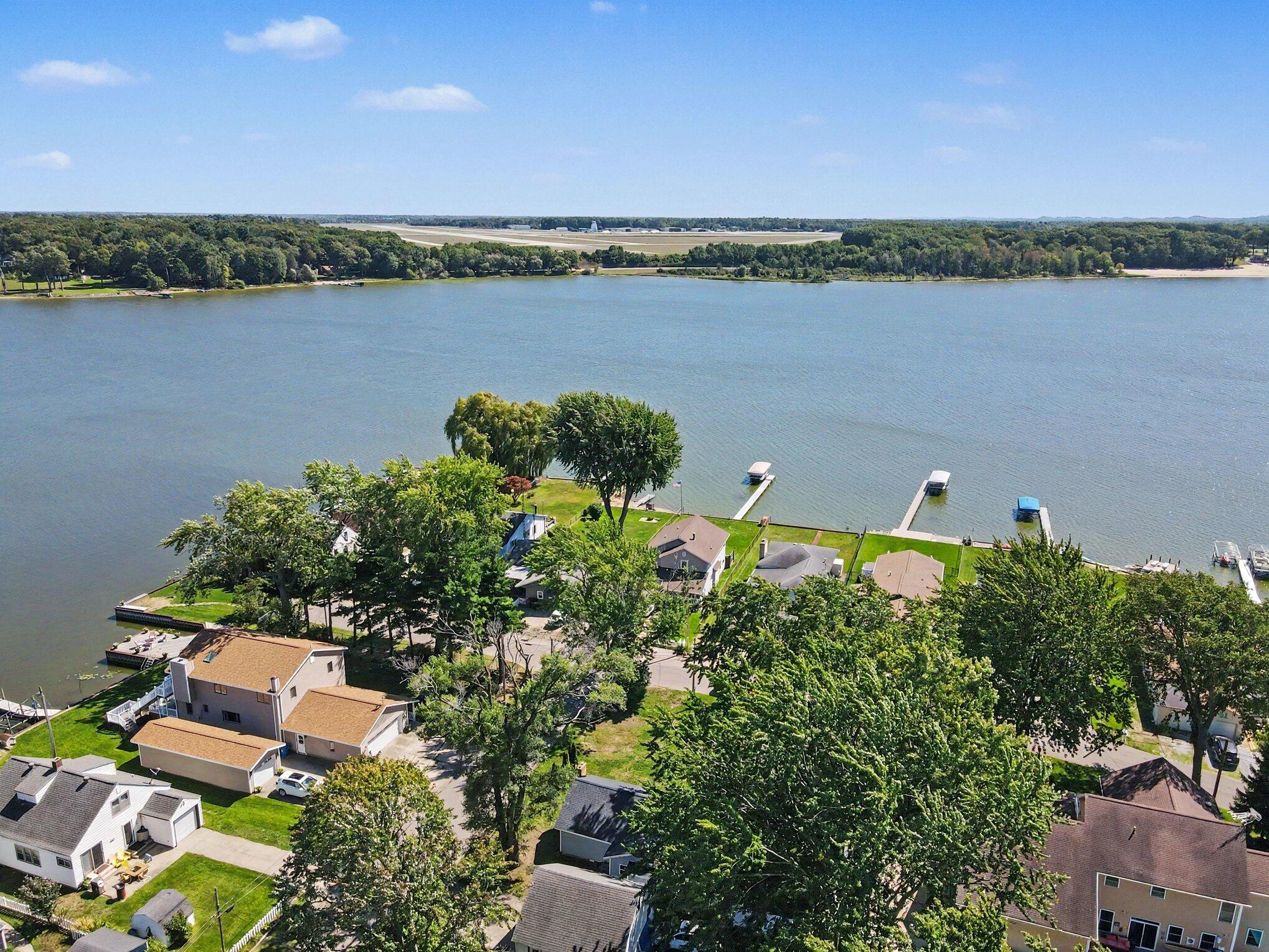 66 Lakeview Avenue Norton Shores MI 49444