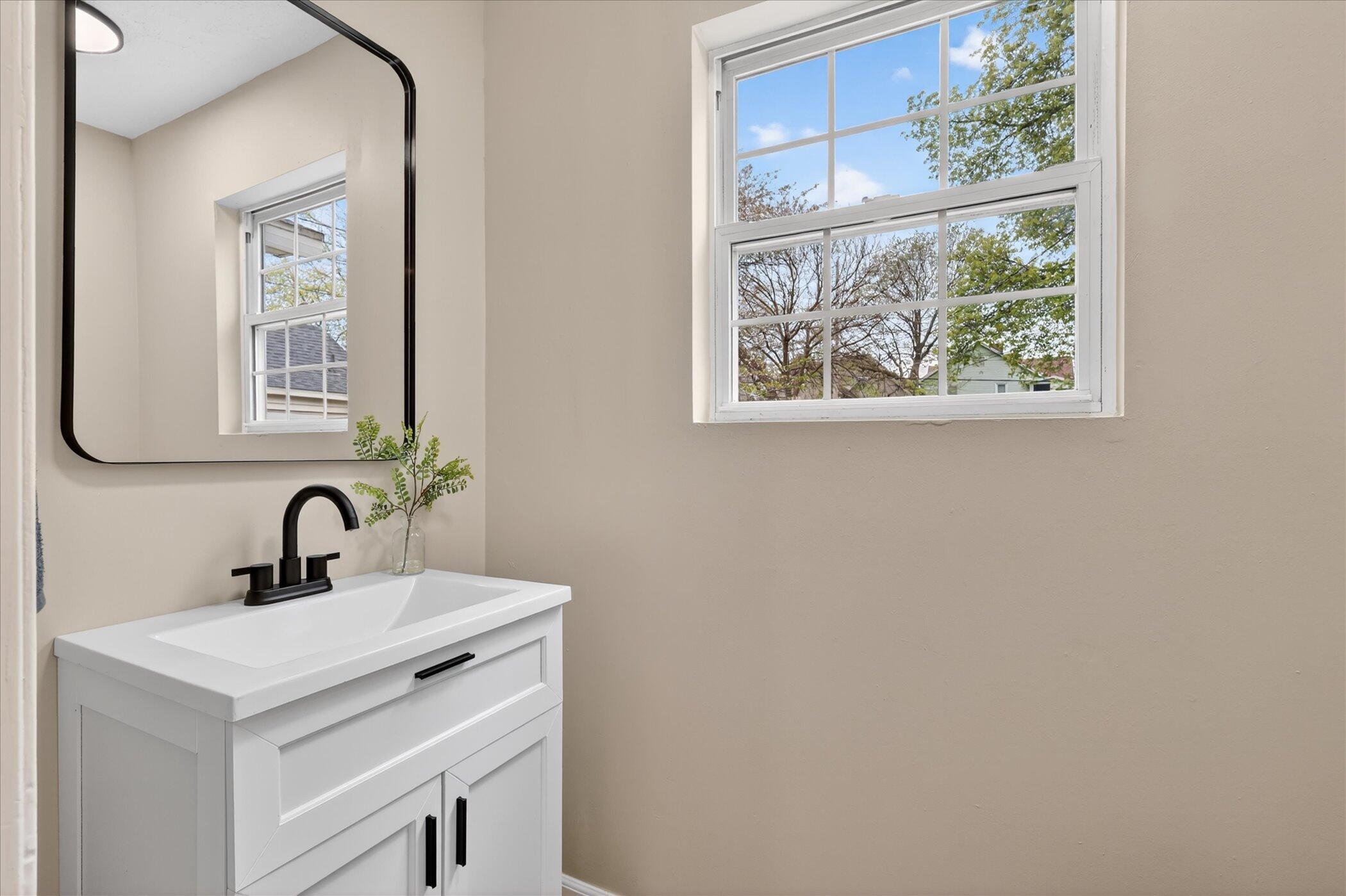 1039 Cass Avenue SE Grand Rapids MI 49507