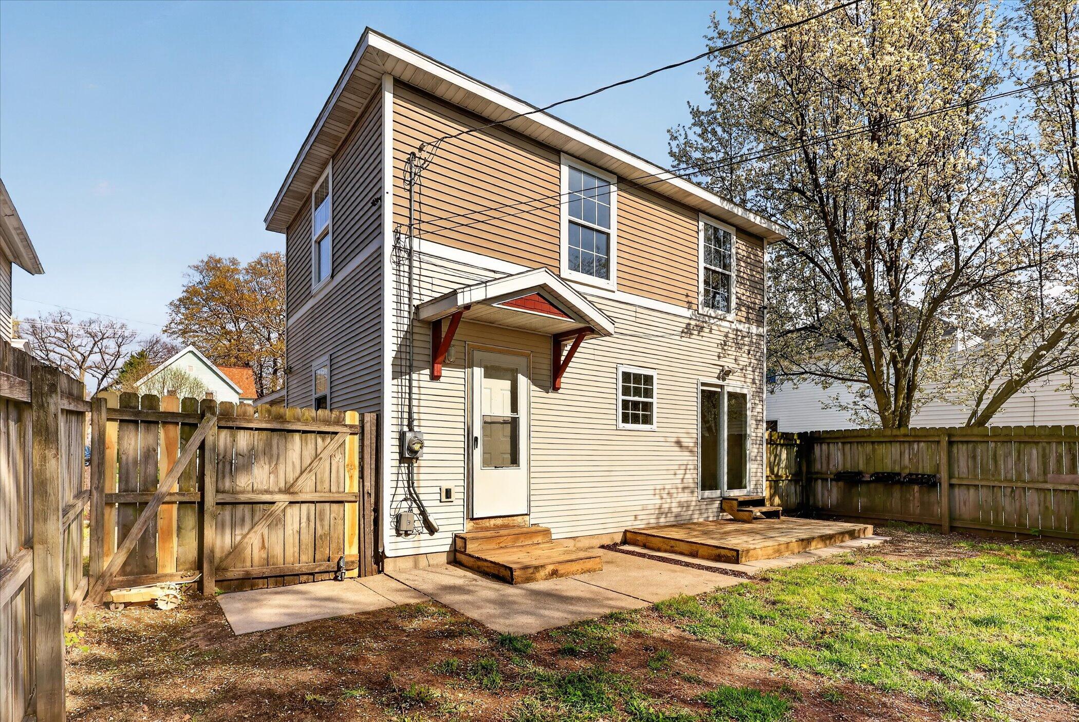 1039 Cass Avenue SE Grand Rapids MI 49507