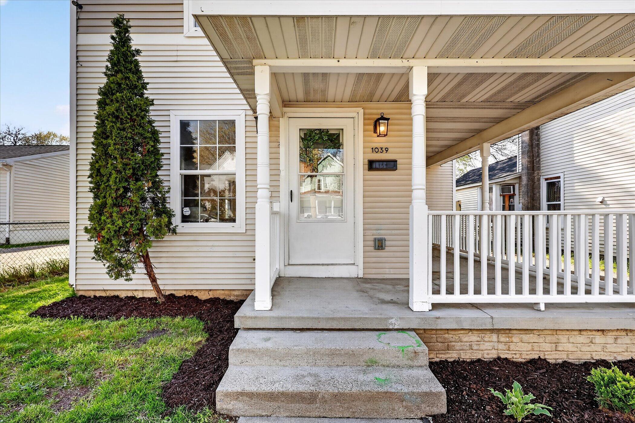 1039 Cass Avenue SE Grand Rapids MI 49507