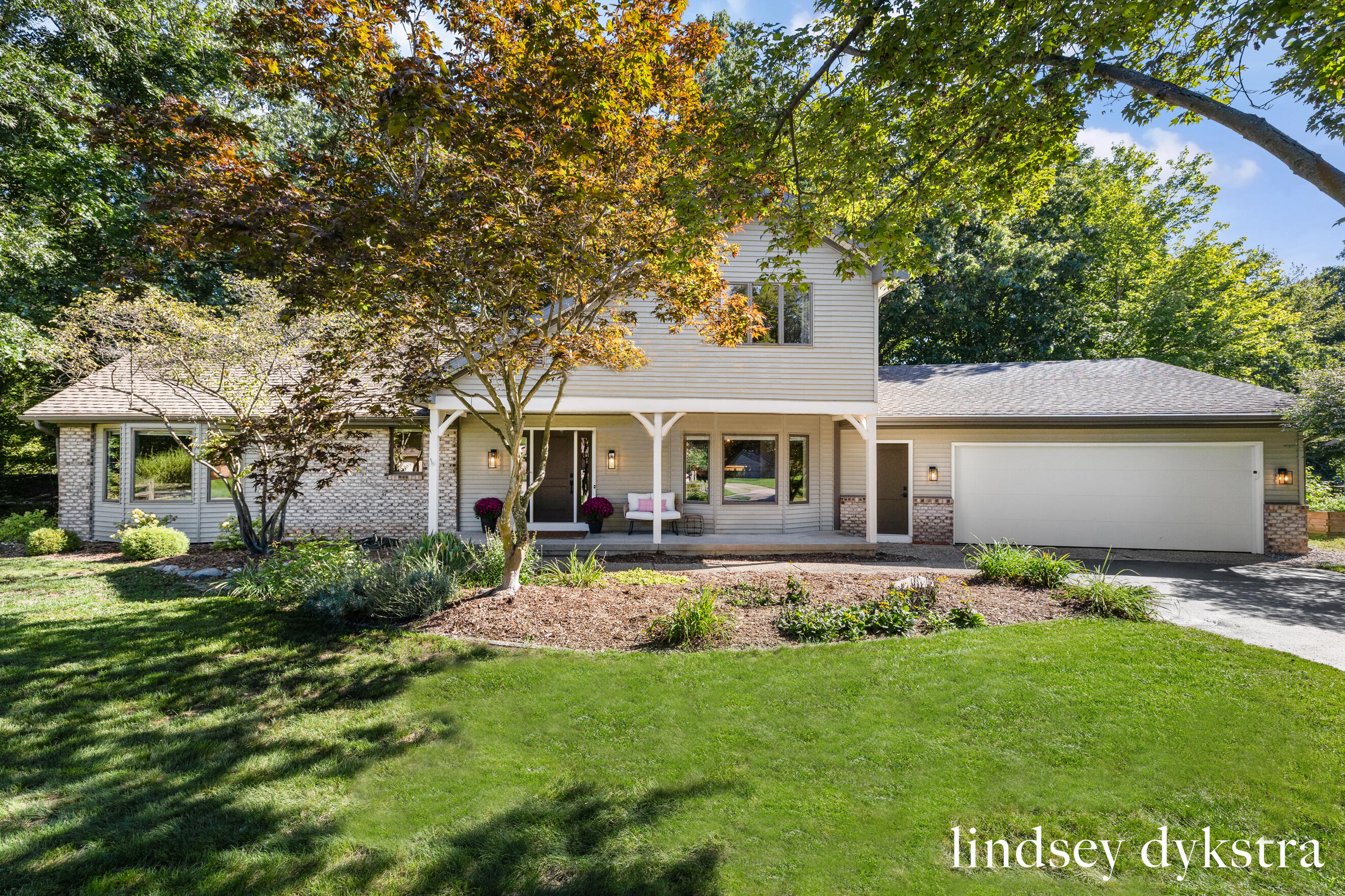 7395 Whispering Ridge Street SE Grand Rapids MI 49546