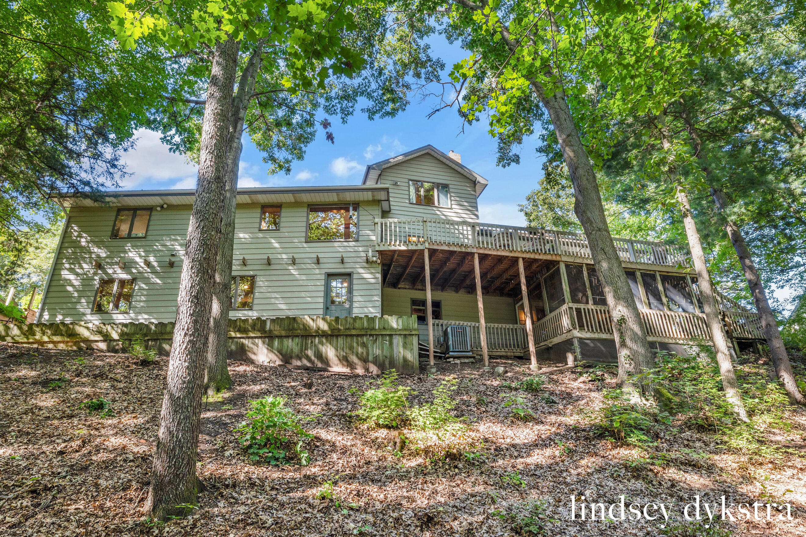 7395 Whispering Ridge Street SE Grand Rapids MI 49546