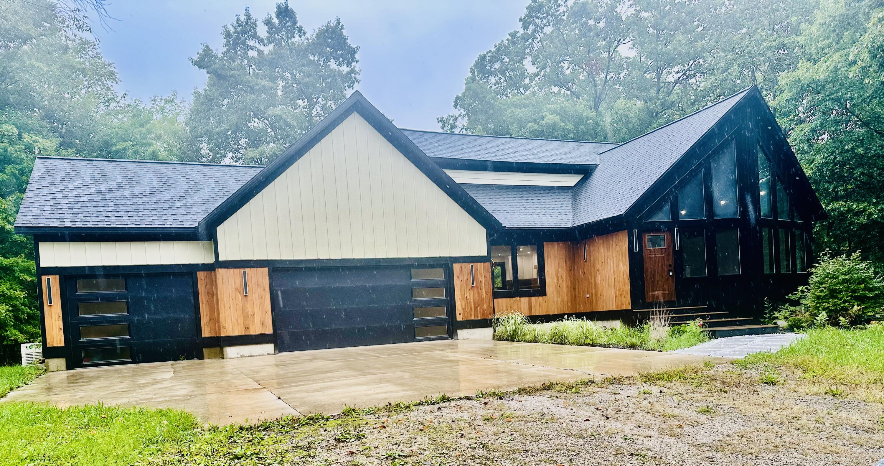 1505 N Green Creek Road Muskegon MI 49445