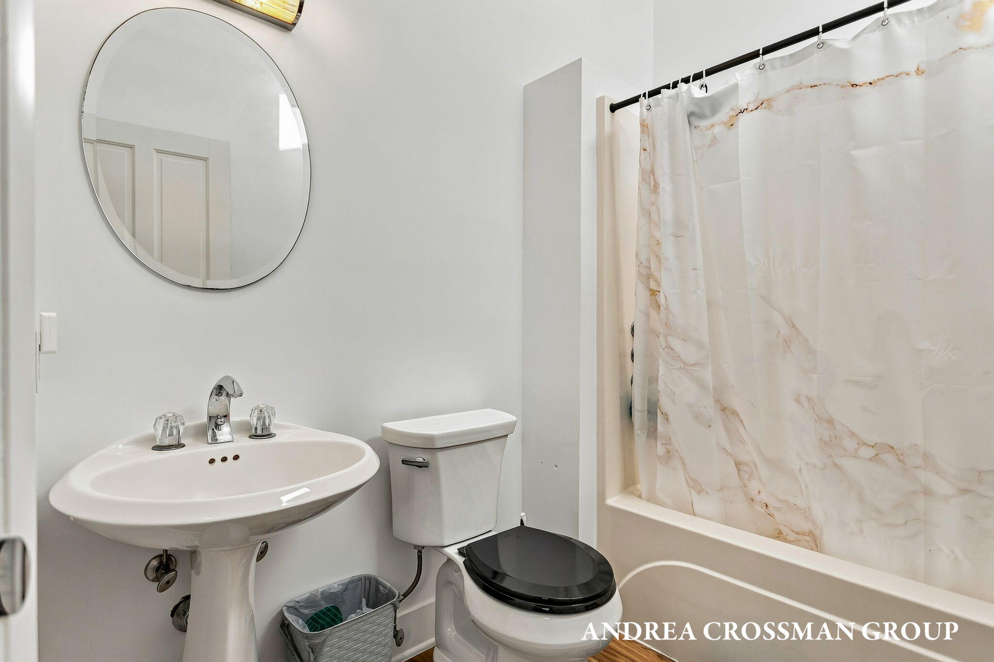 2337 Maksaba Trail Macatawa MI 49434