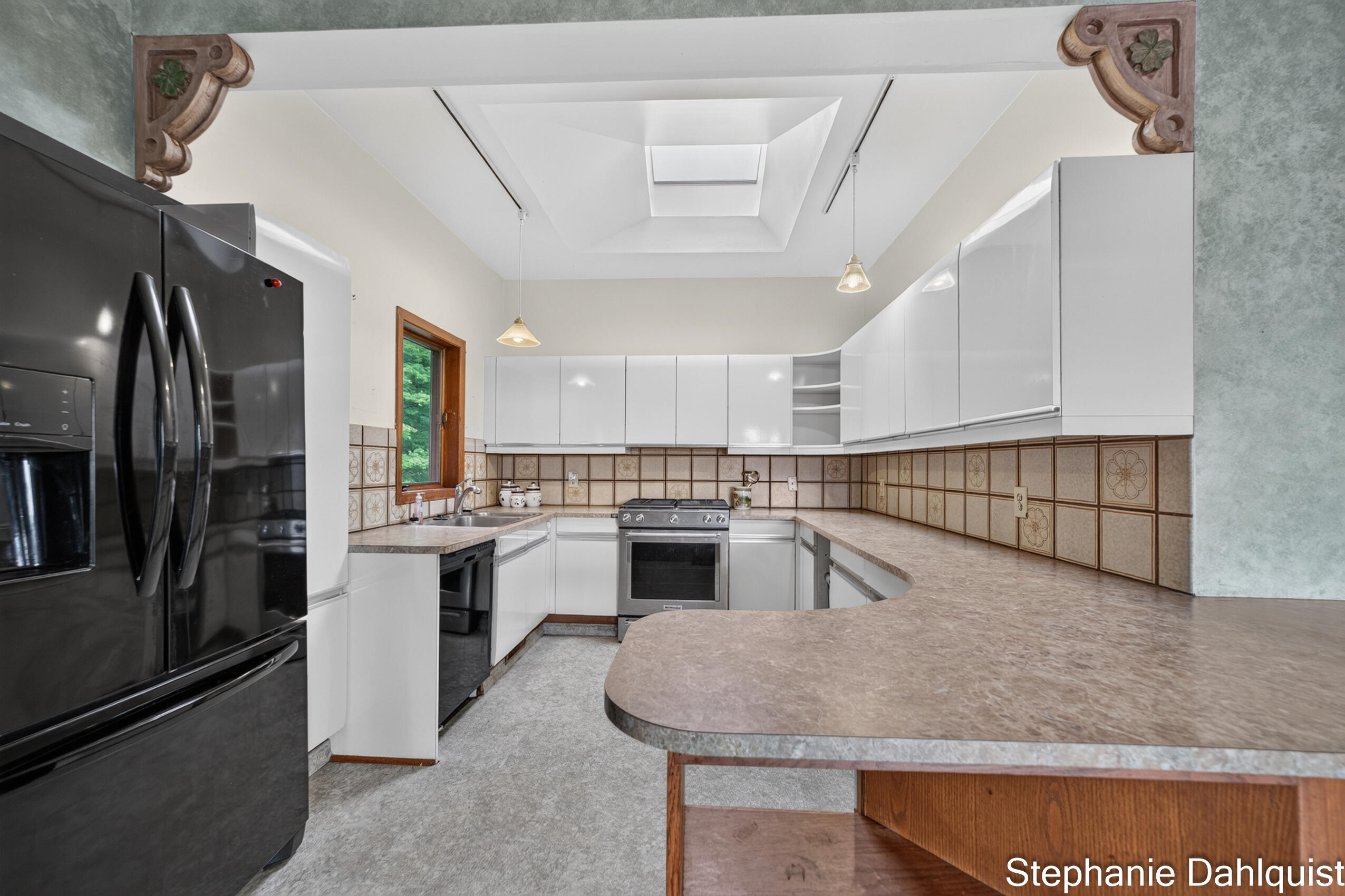 3135 Lakeshore Drive Muskegon MI 49441