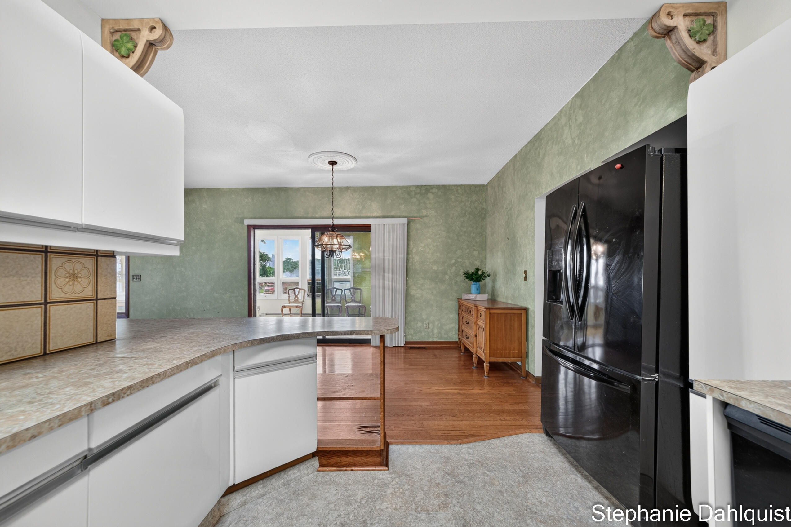 3135 Lakeshore Drive Muskegon MI 49441