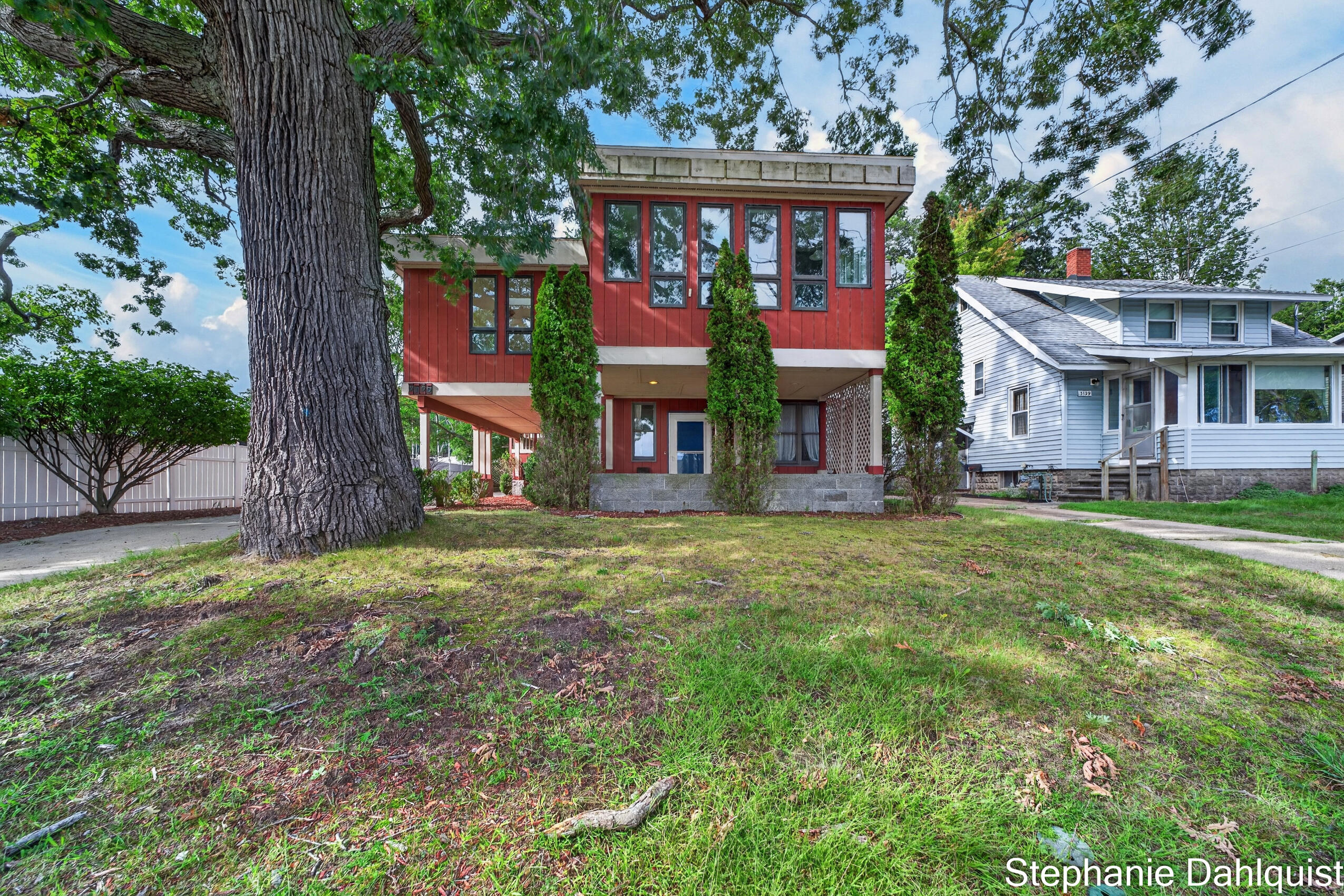 3135 Lakeshore Drive Muskegon MI 49441