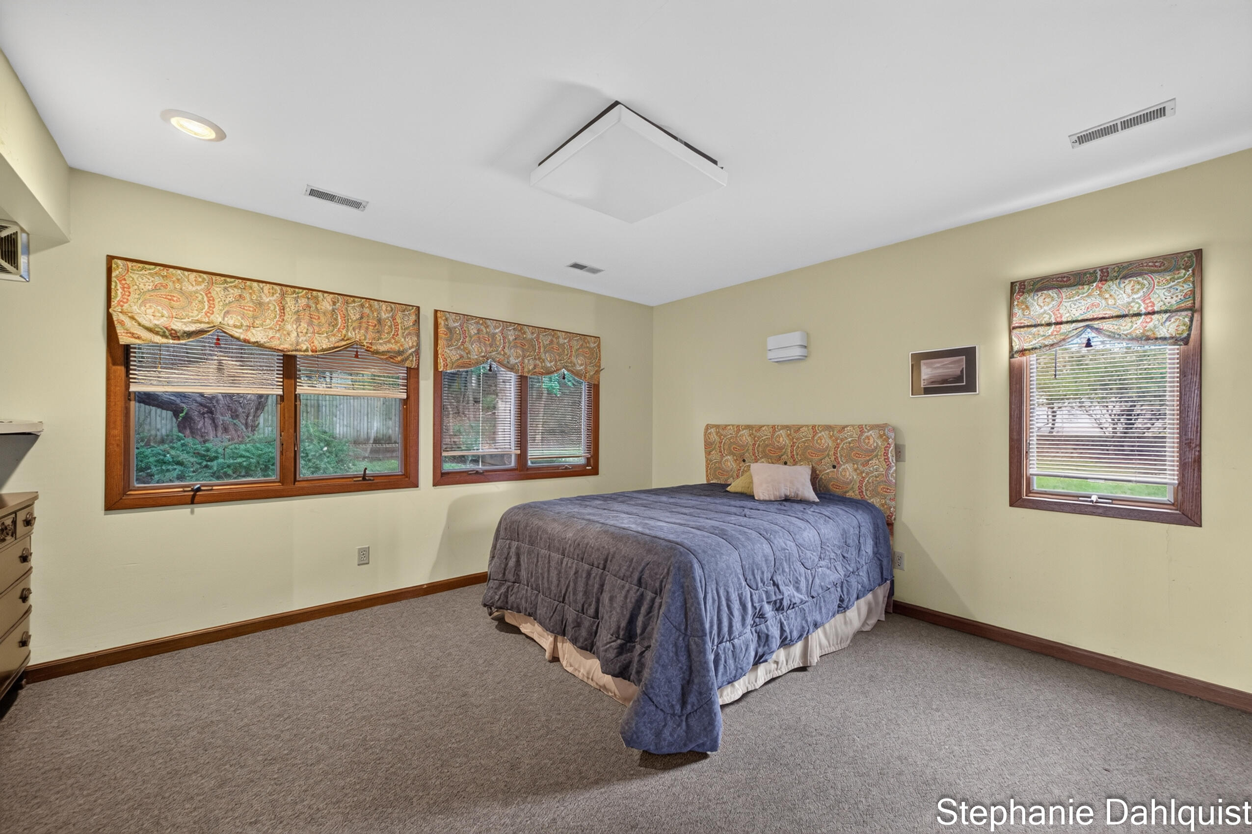 3135 Lakeshore Drive Muskegon MI 49441