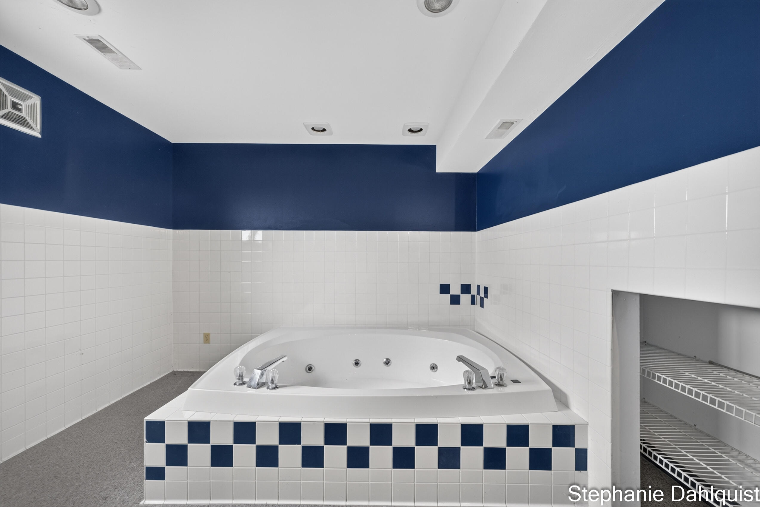 3135 Lakeshore Drive Muskegon MI 49441