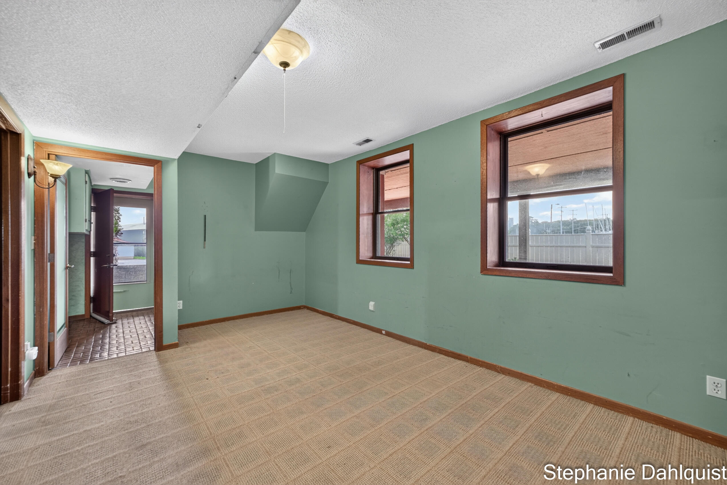 3135 Lakeshore Drive Muskegon MI 49441