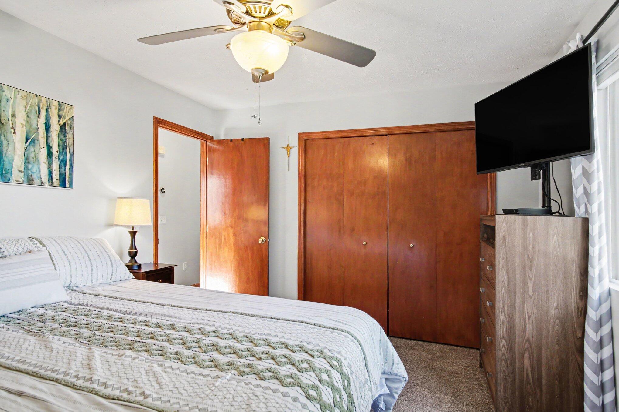 3023 Stonewood Street NW Grand Rapids MI 49504