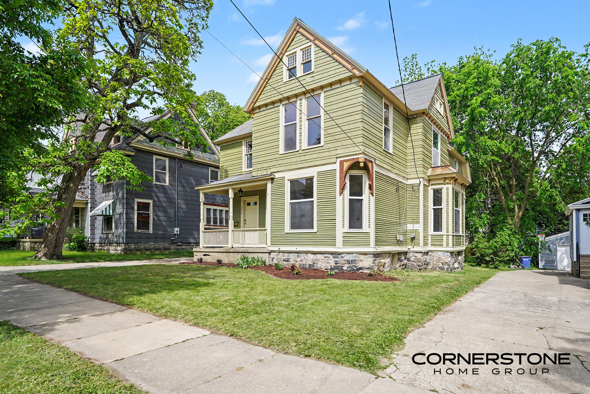 254 James Avenue SE Grand Rapids MI 49503