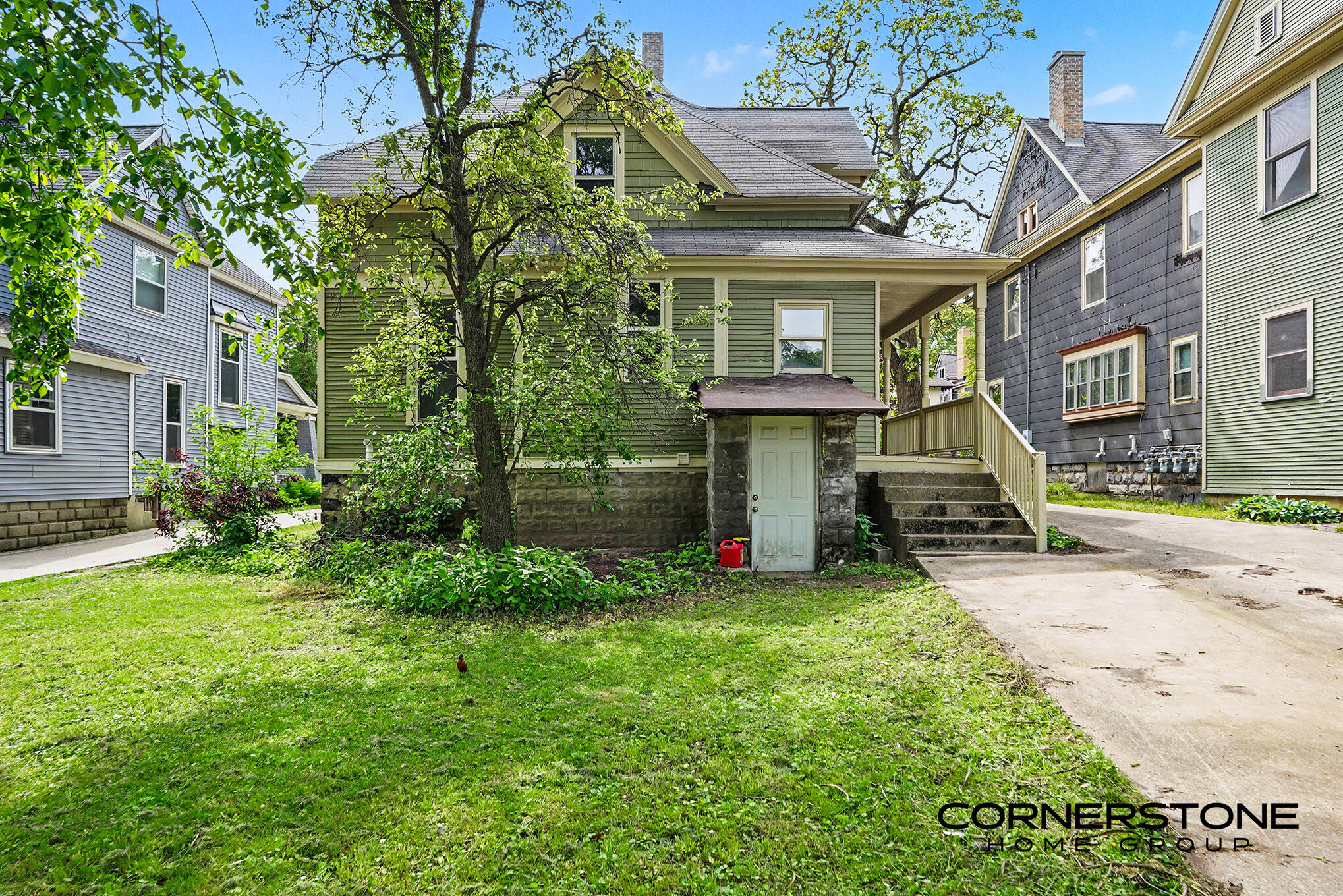 254 James Avenue SE Grand Rapids MI 49503