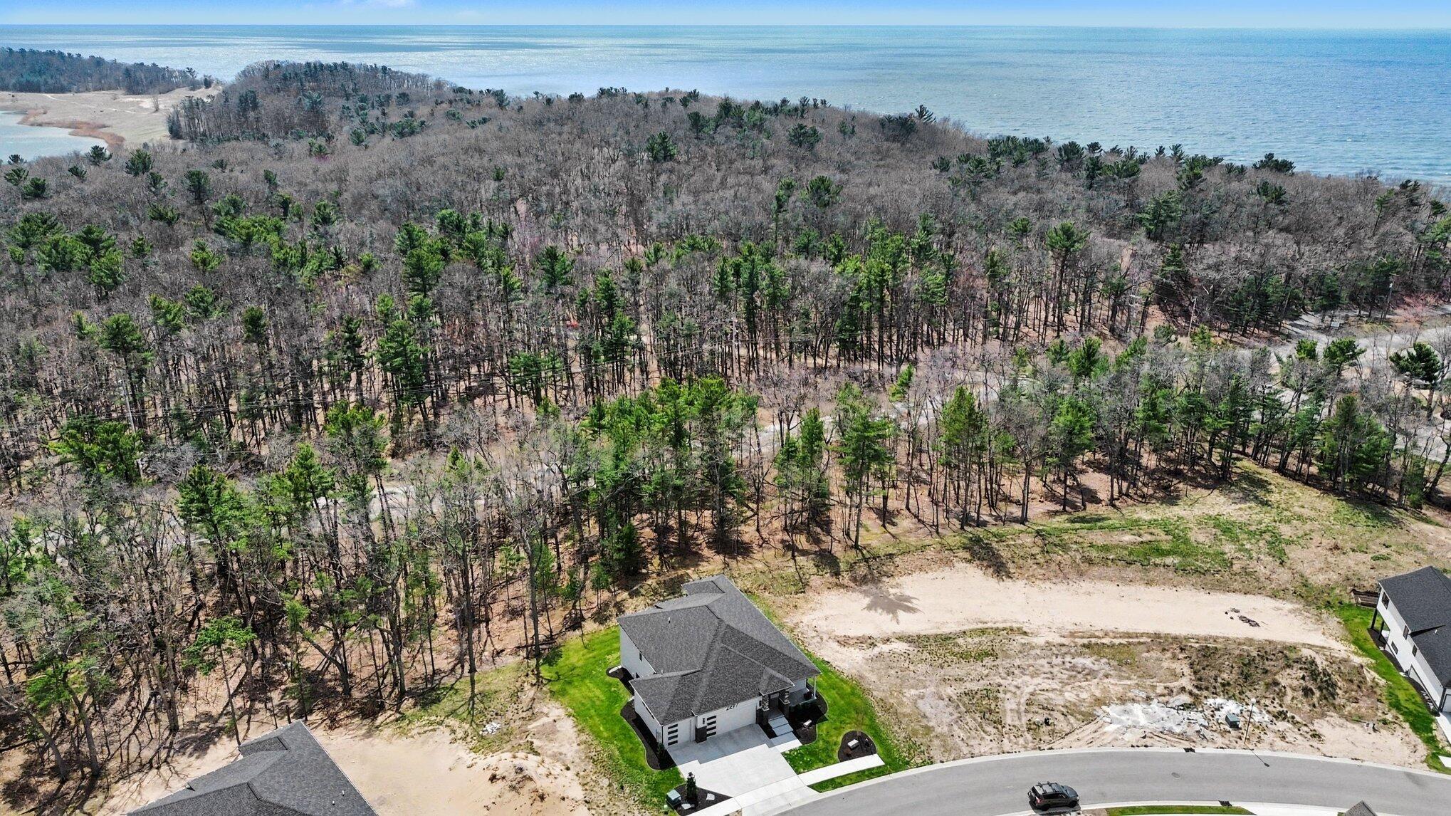 2897 Duneside Trail Muskegon MI 49441