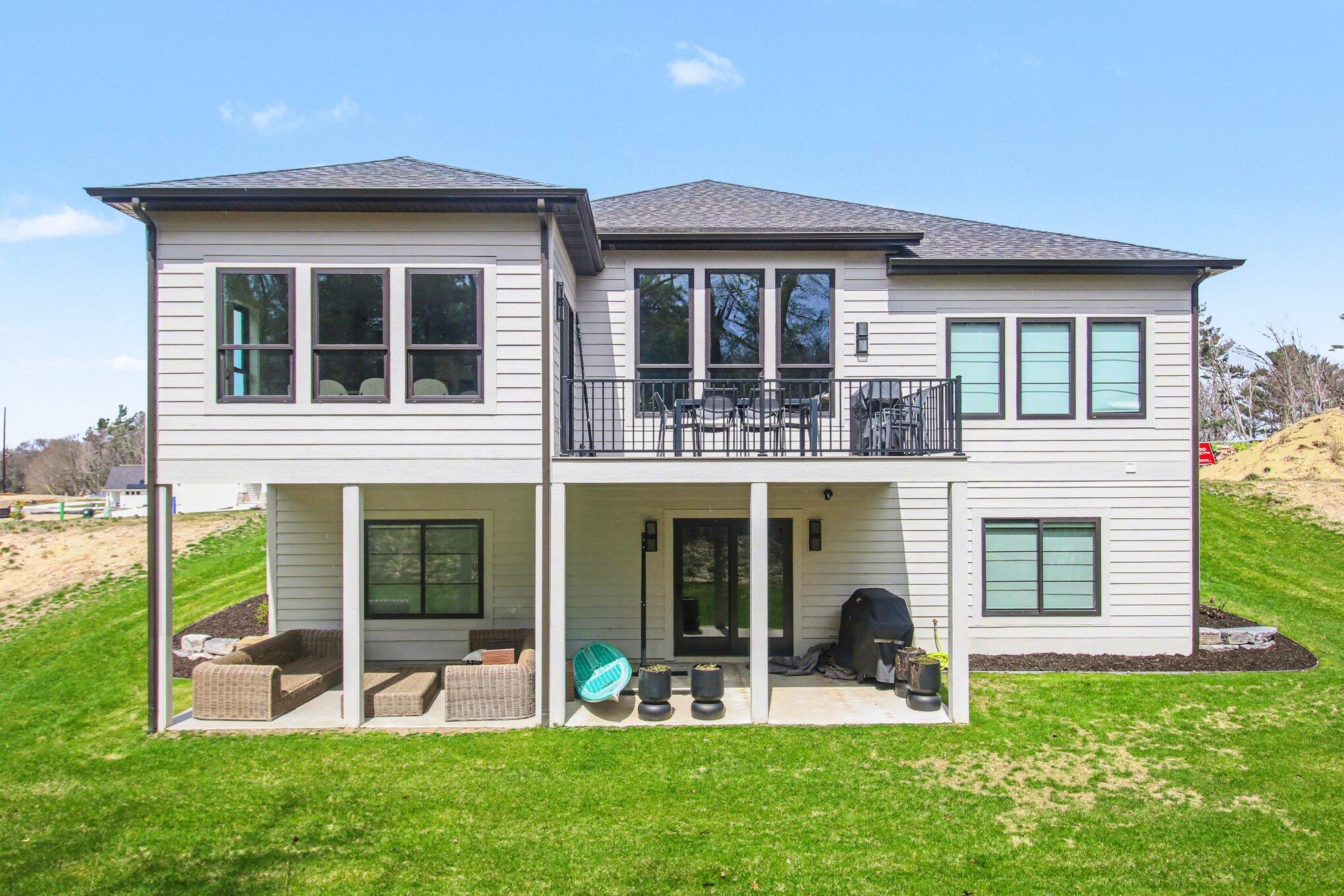 2897 Duneside Trail Muskegon MI 49441